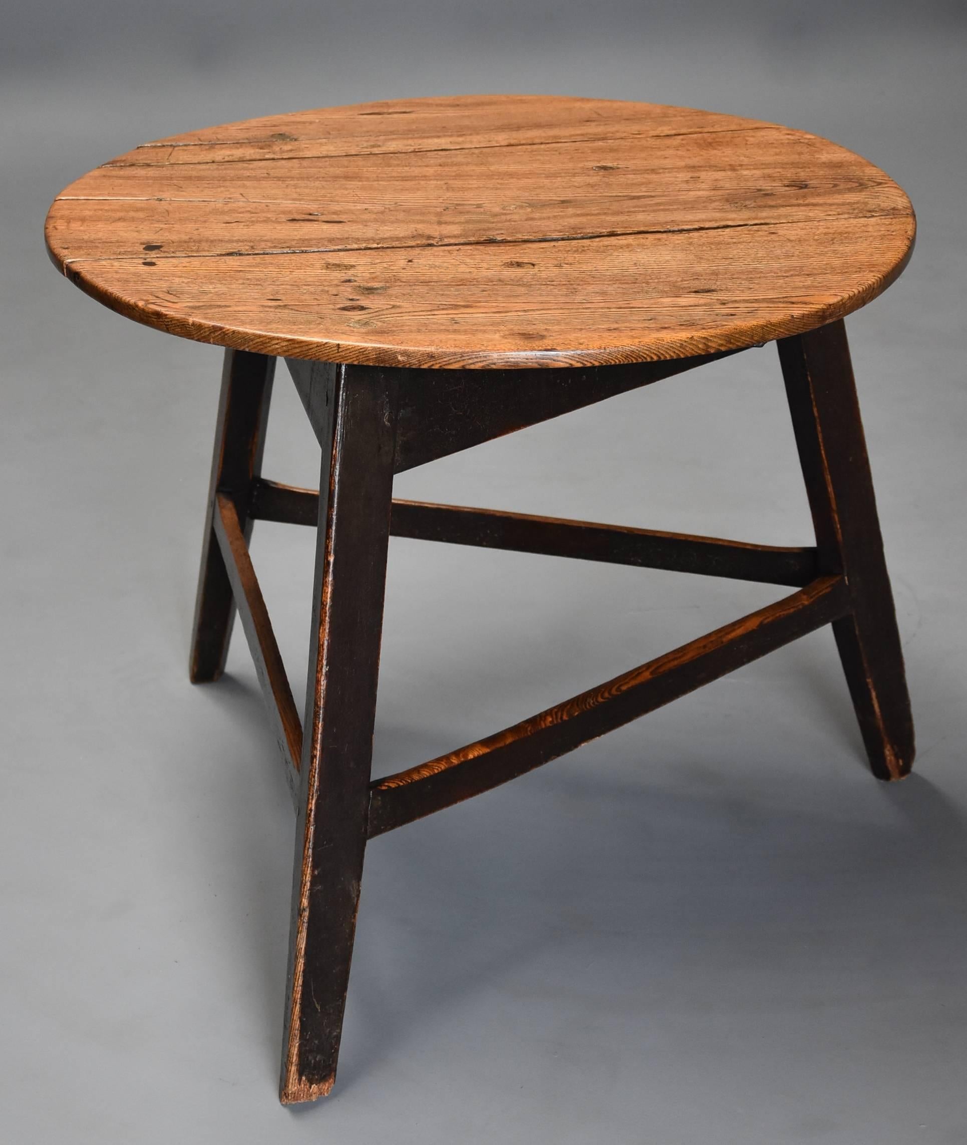 English Mid-19th Century Ash Cricket Table with Original Painted Base