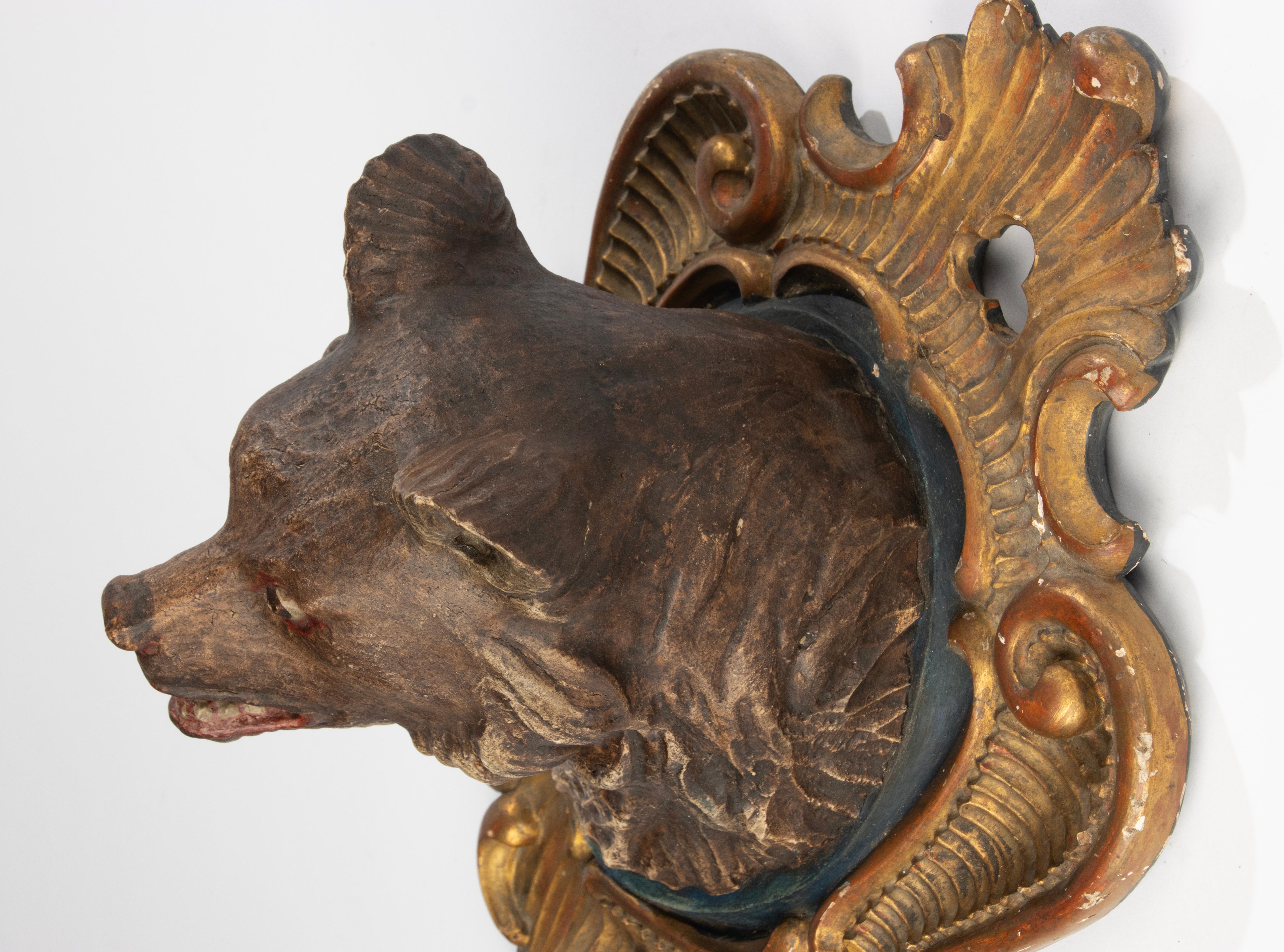 Mid 19th Century Bear Head Wall Sculpture - Black Forest - Hand Sculpted For Sale 8