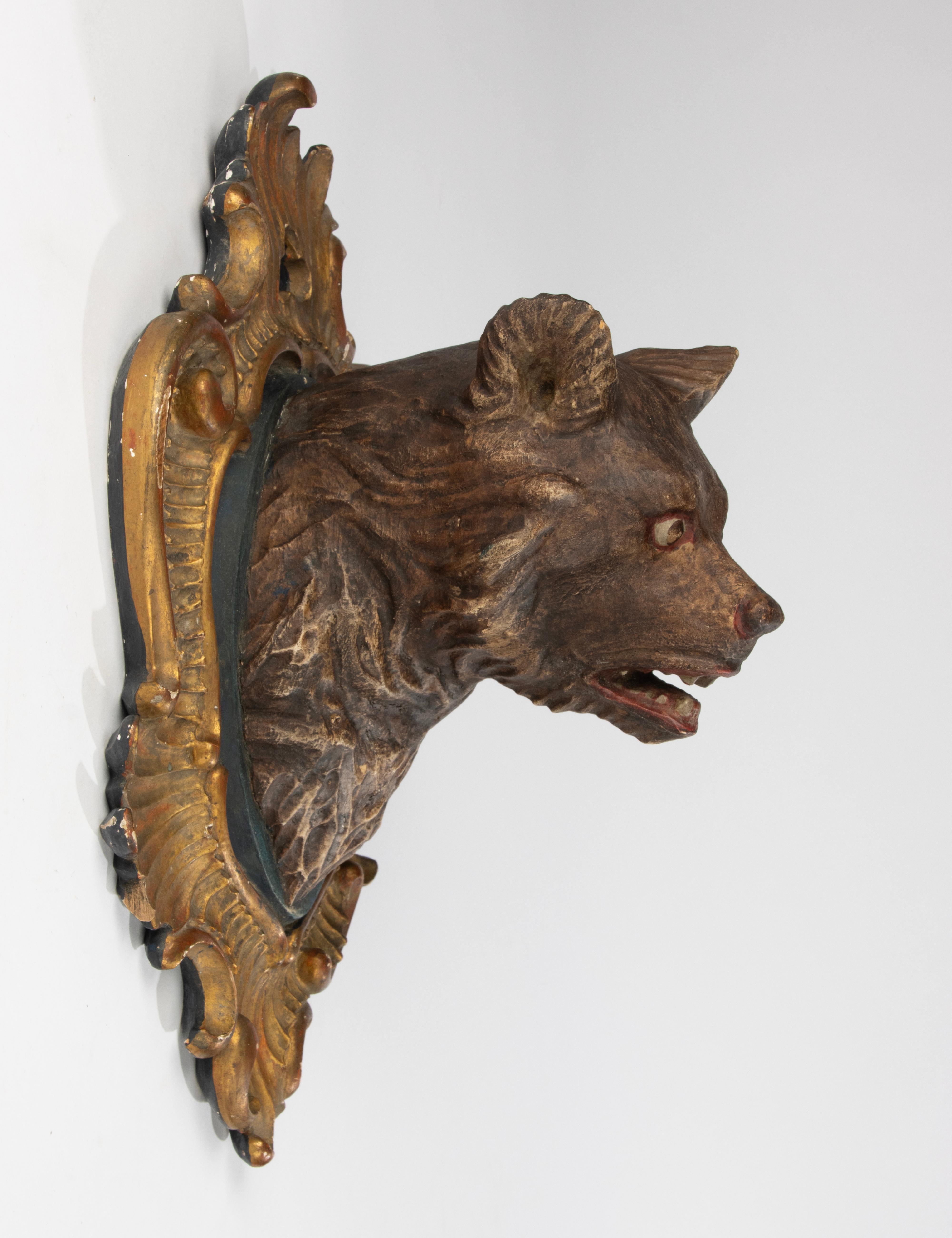 Mid 19th Century Bear Head Wall Sculpture - Black Forest - Hand Sculpted For Sale 1