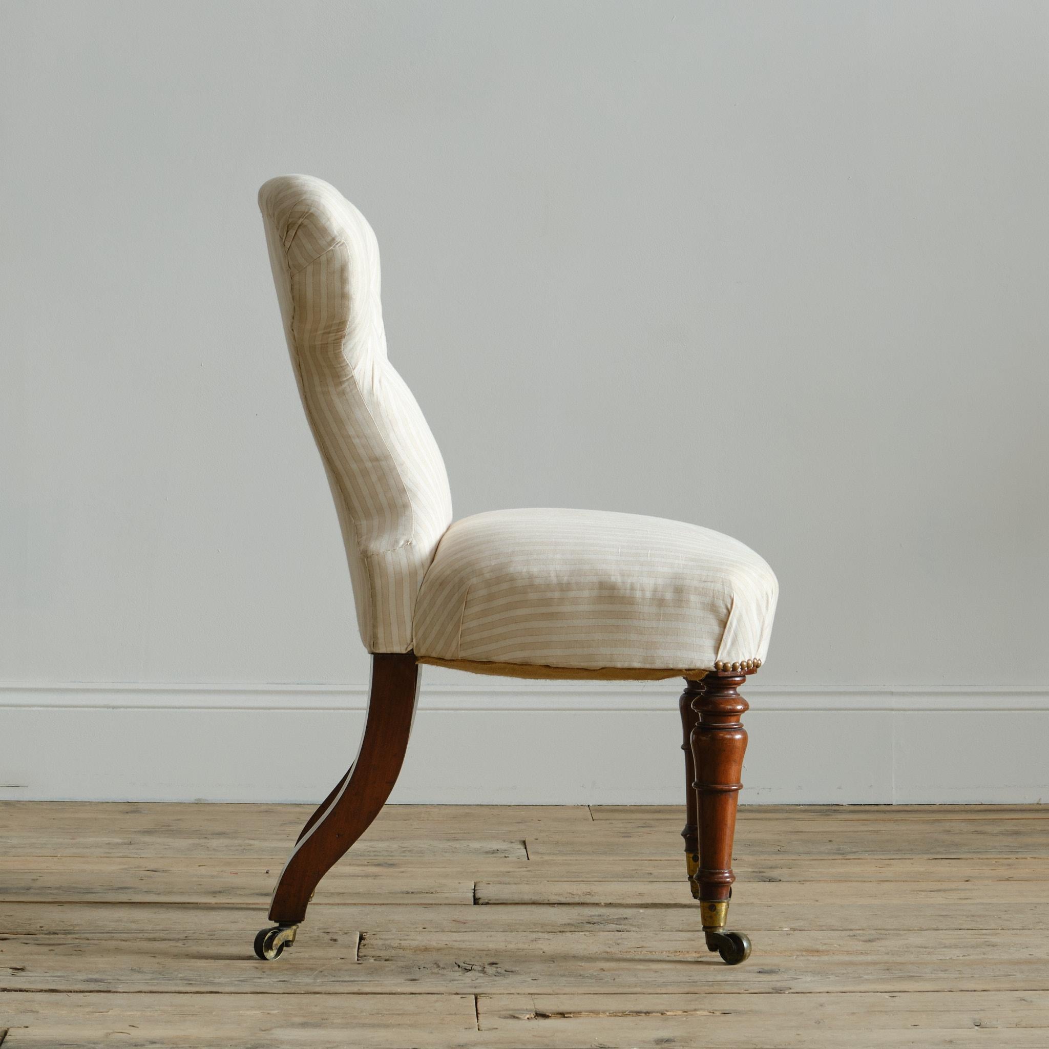 Silla auxiliar de dormitorio de mediados del siglo XIX Att' Holland & Sons Británico en venta