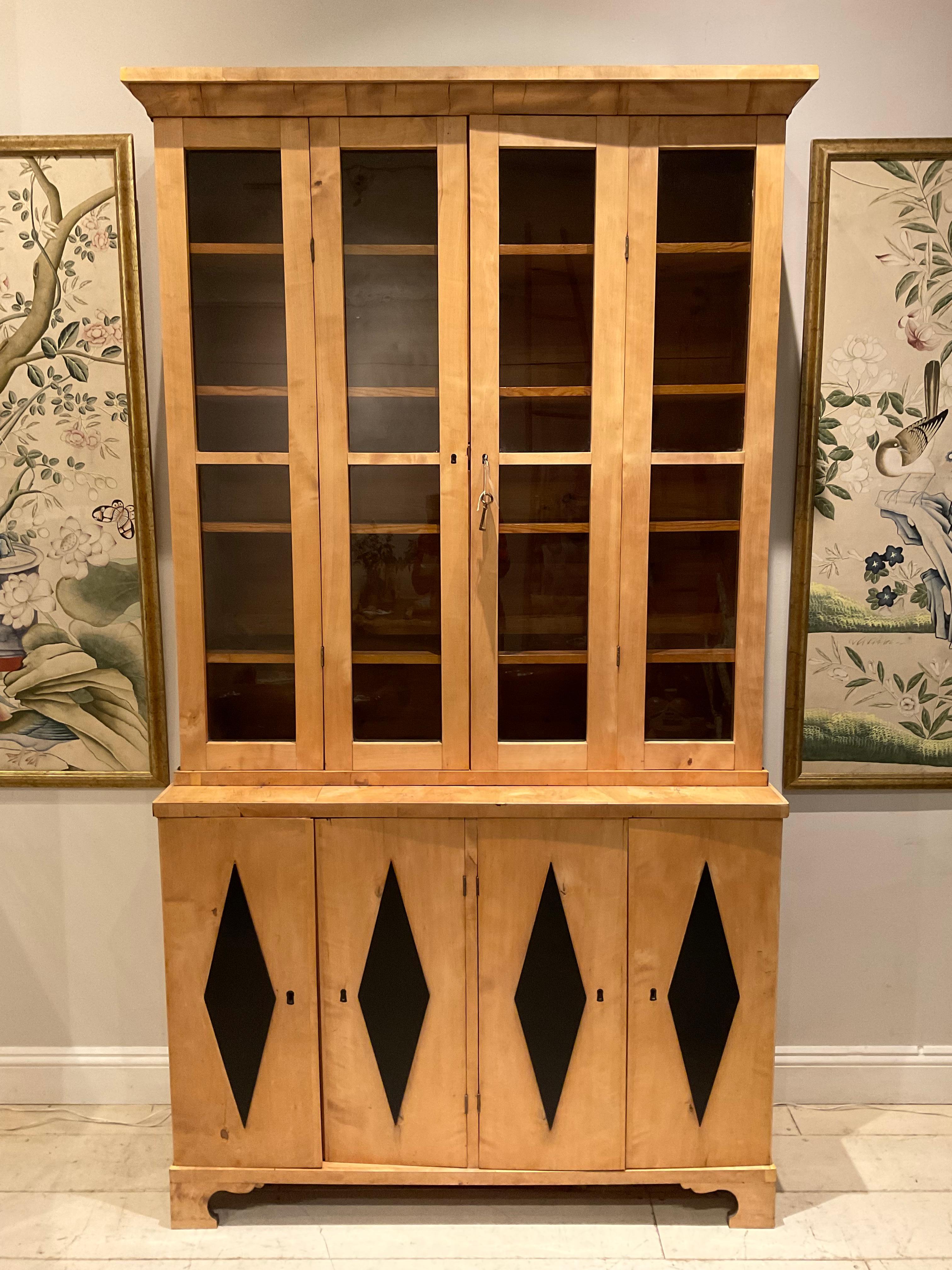 Neoclassical C19th Bookcase from Sweden with glazed top and decorative diamond detail to base For Sale