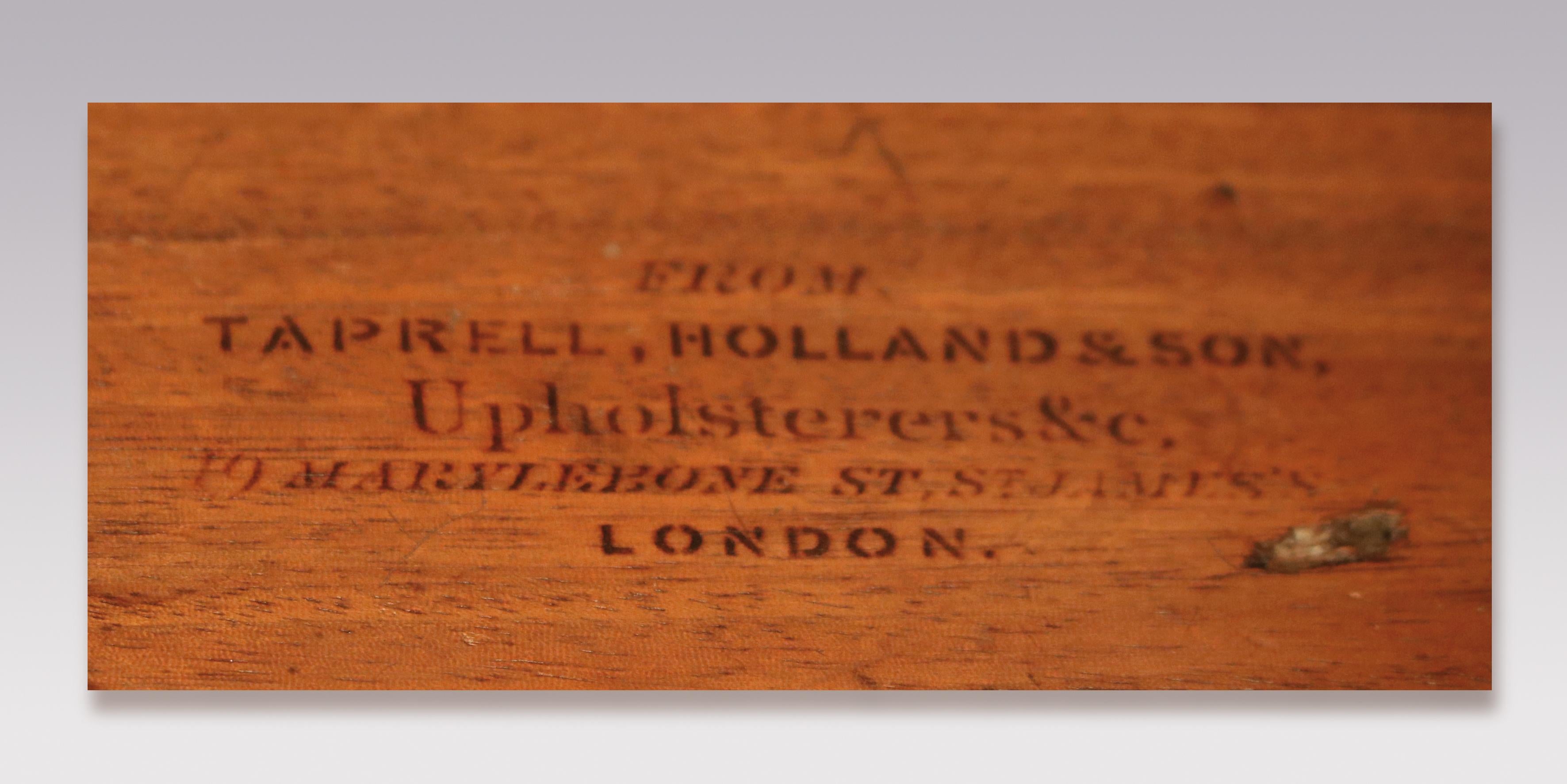 Mid 19th Century Bird's-Eye Maple Centre Table on Bun Feet In Good Condition For Sale In London, GB