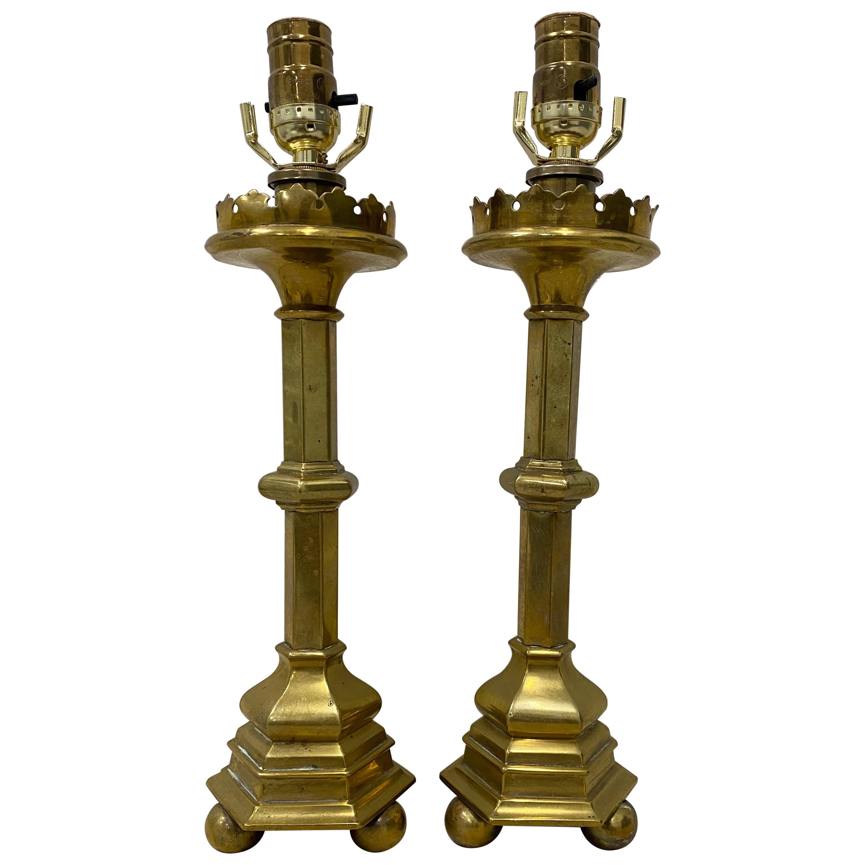Lampes à huile en laiton du milieu du XIXe siècle transformées en lampes de bureau en vente