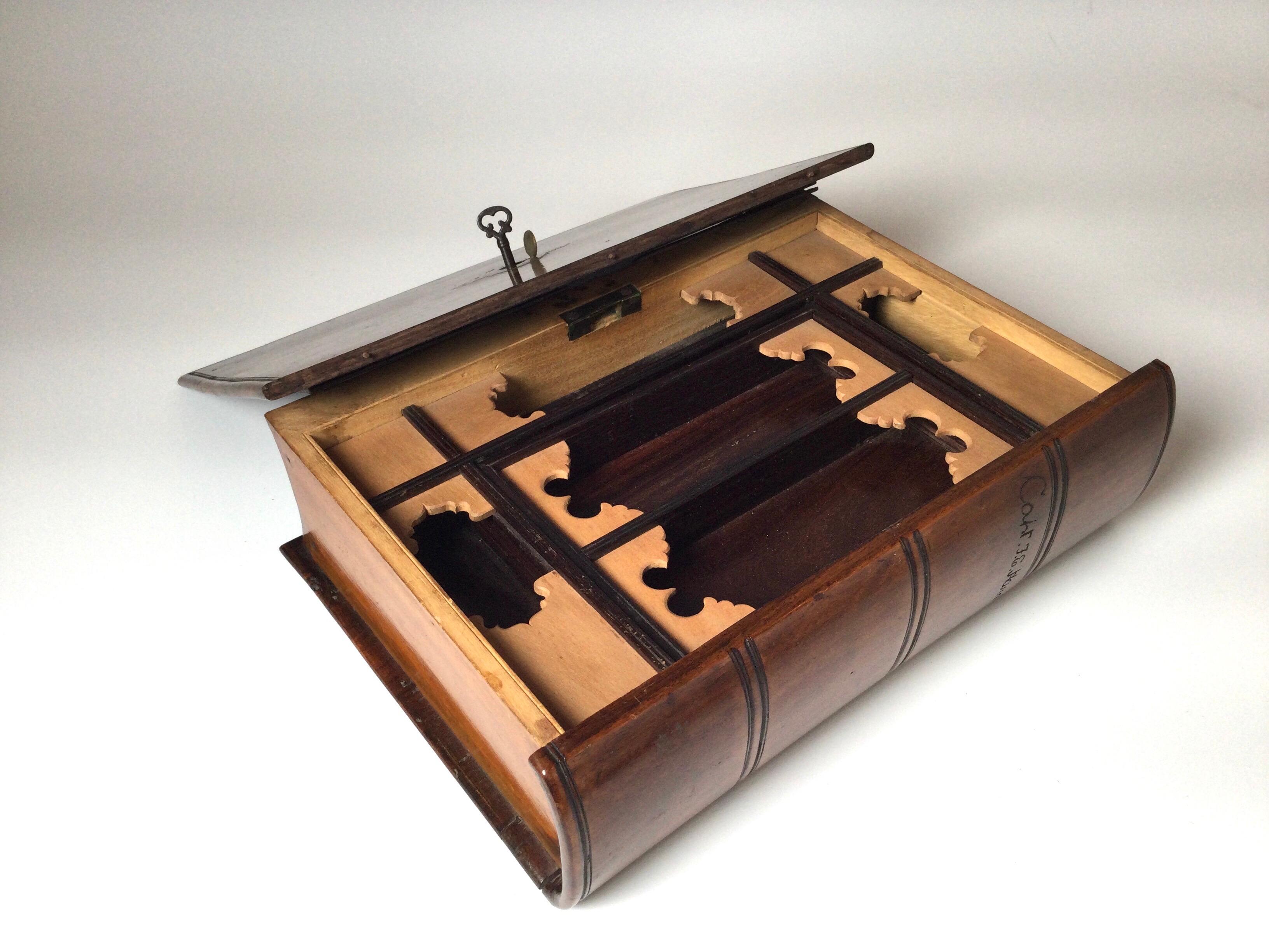 Mid 19th Century Captains Hand Carved Walnut Lap Desk Book Box With Key Lock In Excellent Condition In Lambertville, NJ