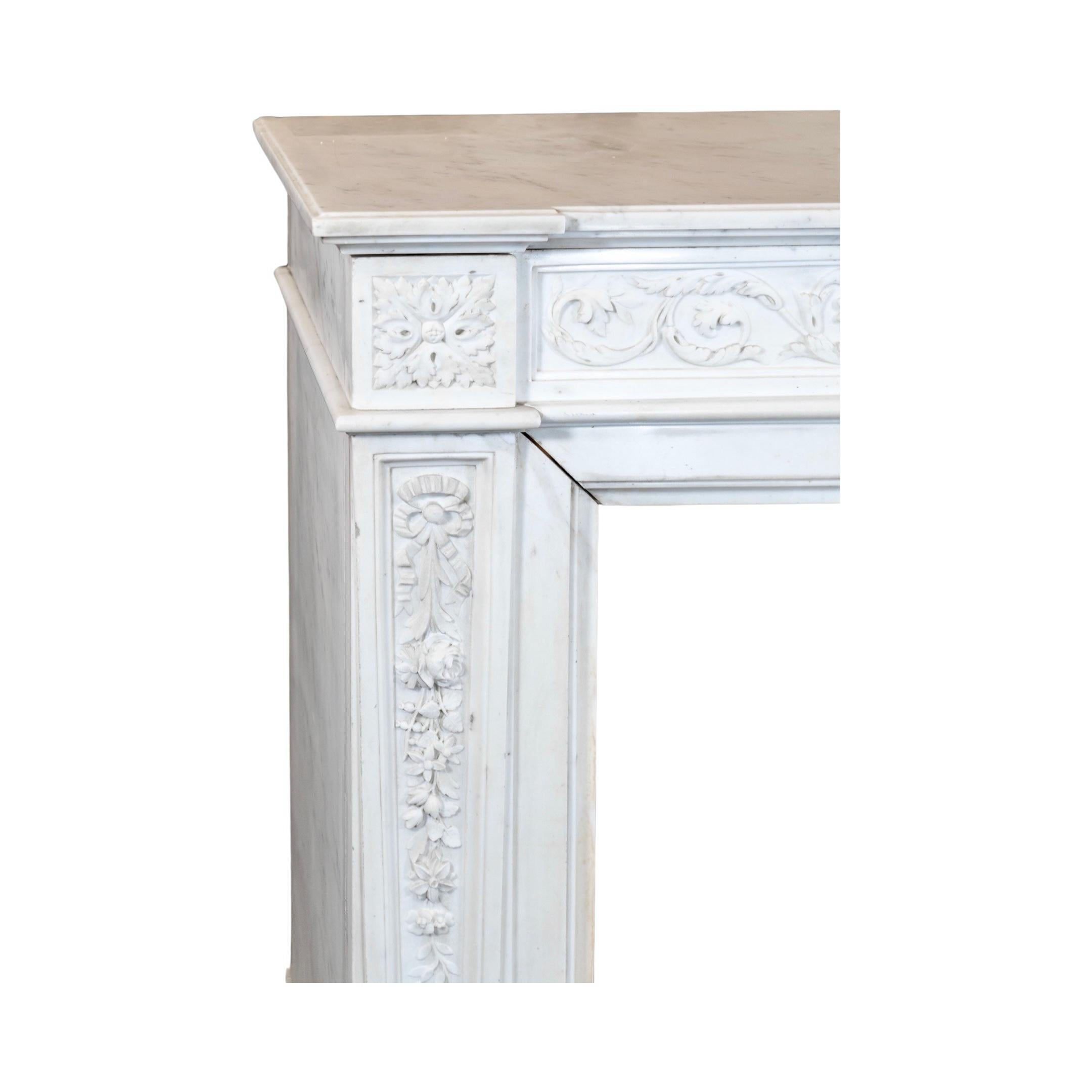 French Mid-19th Century Carrara Marble Mantel from France For Sale