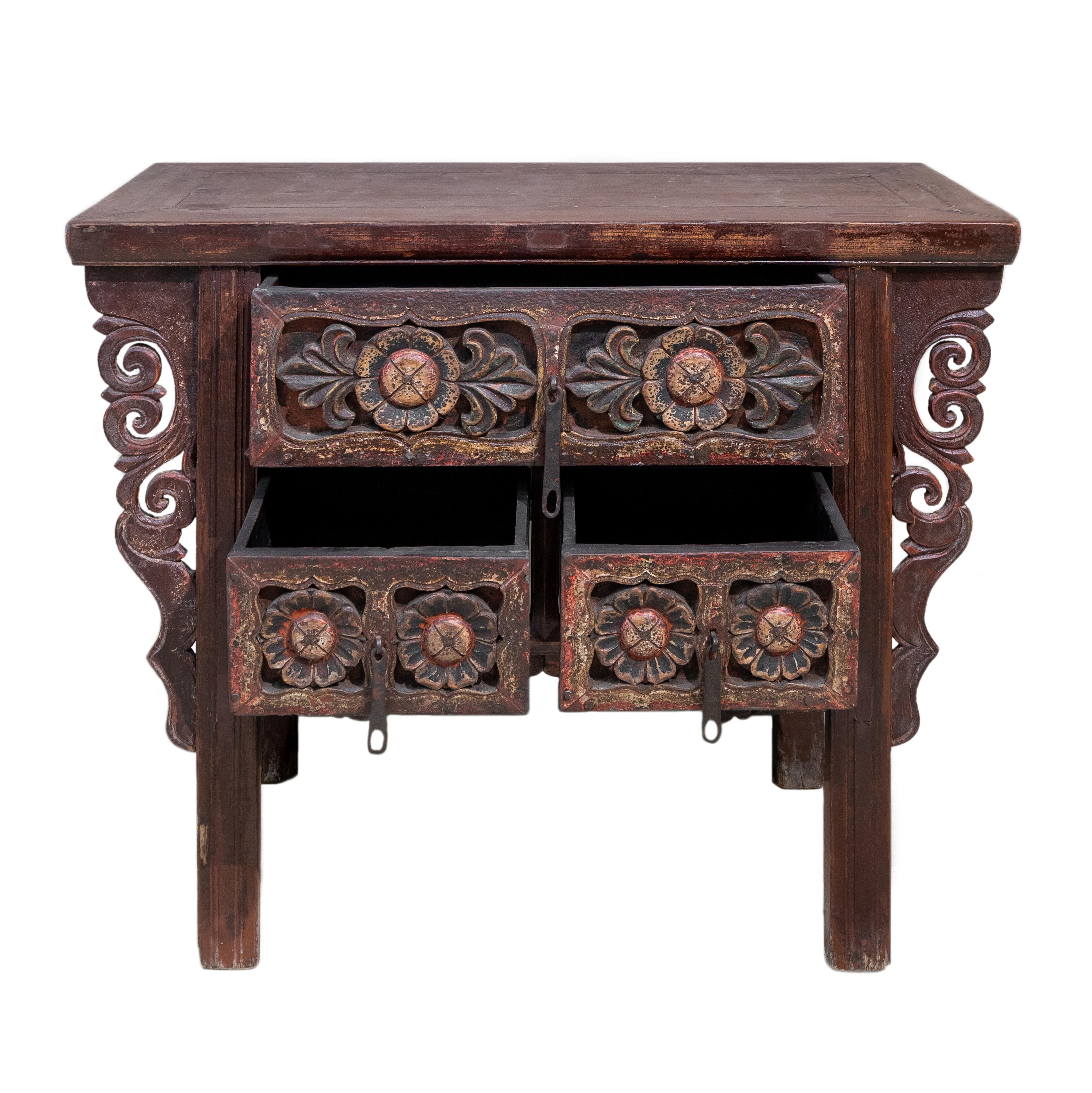 Qing Mid-19th Century Carved Coffer Table from Shanxi, China