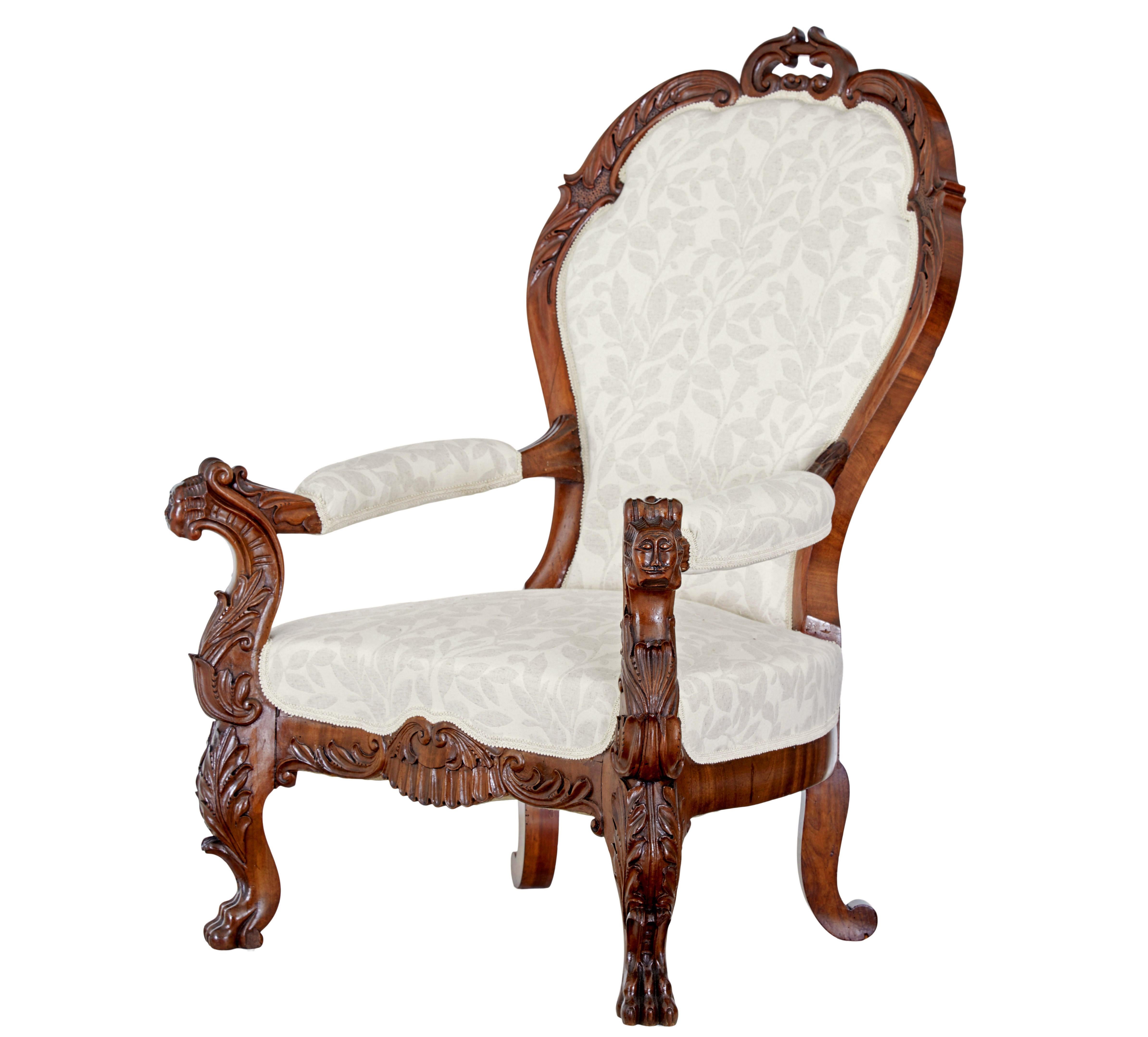 Sculpté à la main Mid 19th century carved walnut armchair en vente