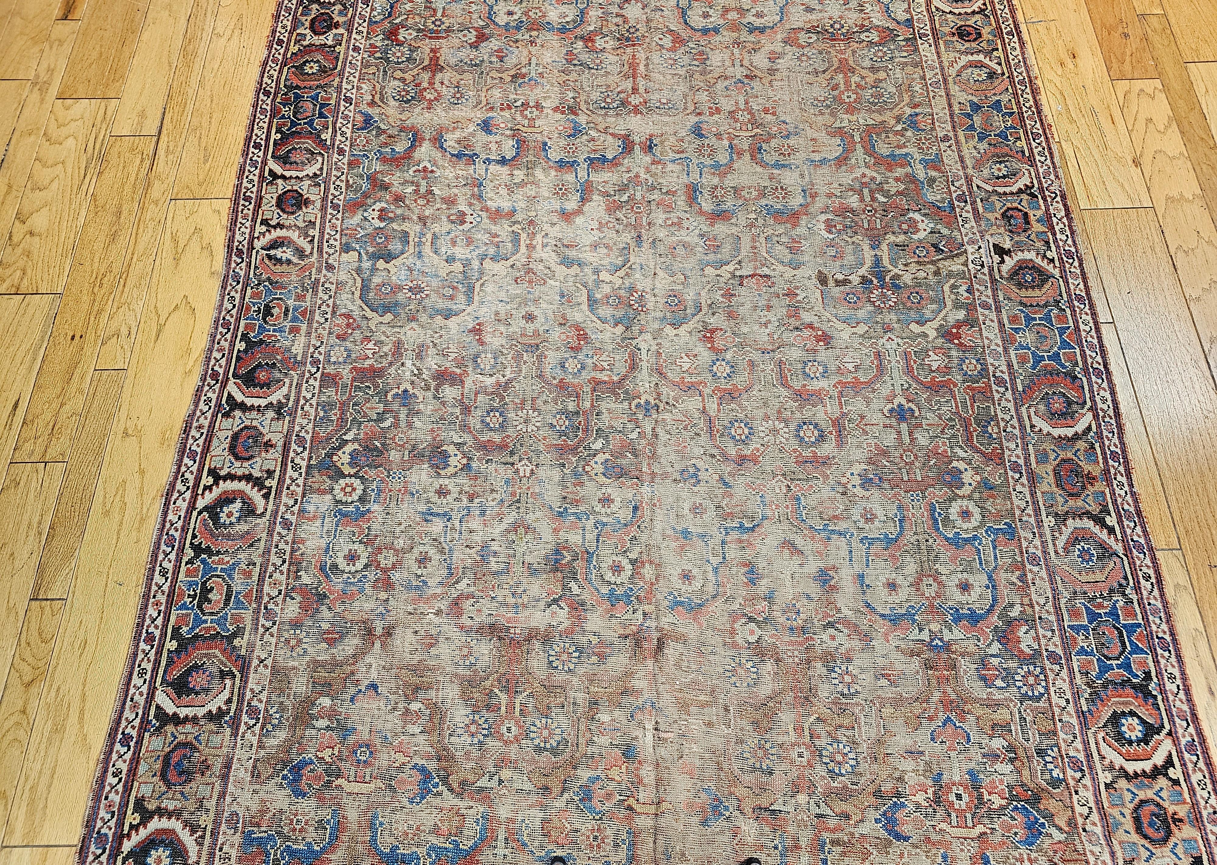 Teinture végétale Tapis caucasien Karabagh Gallery du milieu du XIXe siècle à motifs géométriques en vente