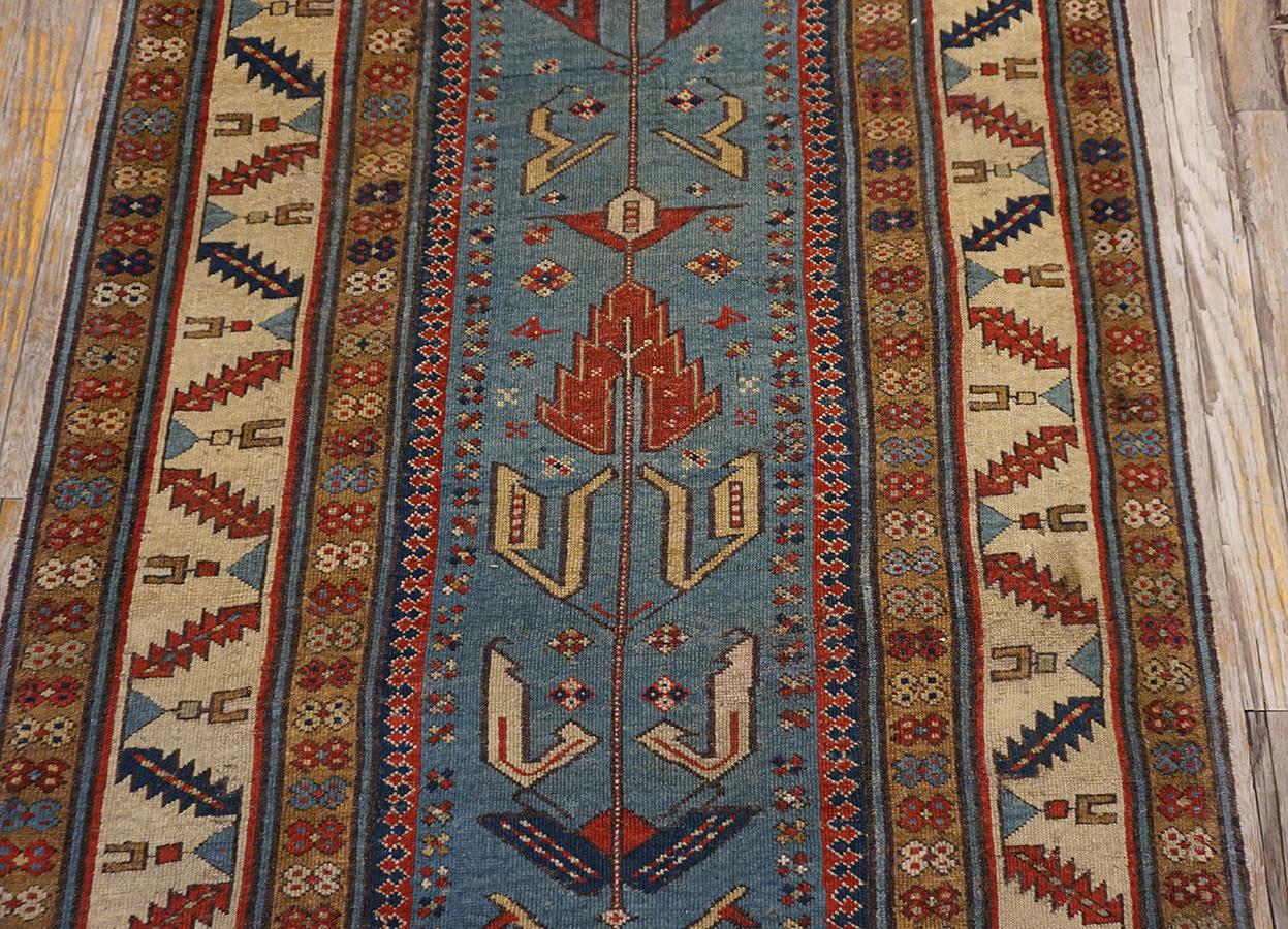 Alfombra Shirvan caucásica de mediados del siglo XIX ( 3' x 9' - 91 x 274 ) Anudado a mano en venta