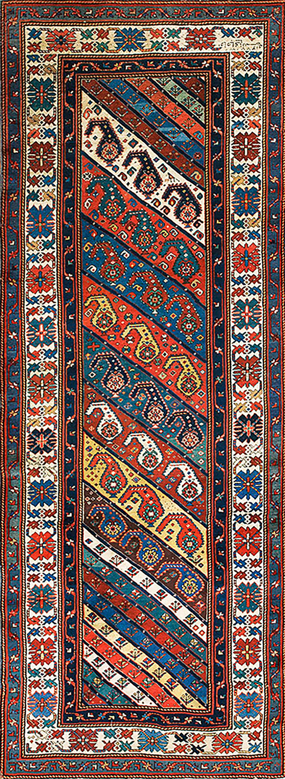 Alfombra Shirvan caucásica de mediados del siglo XIX ( 3'8" x 9'8" - 112 x 295 )