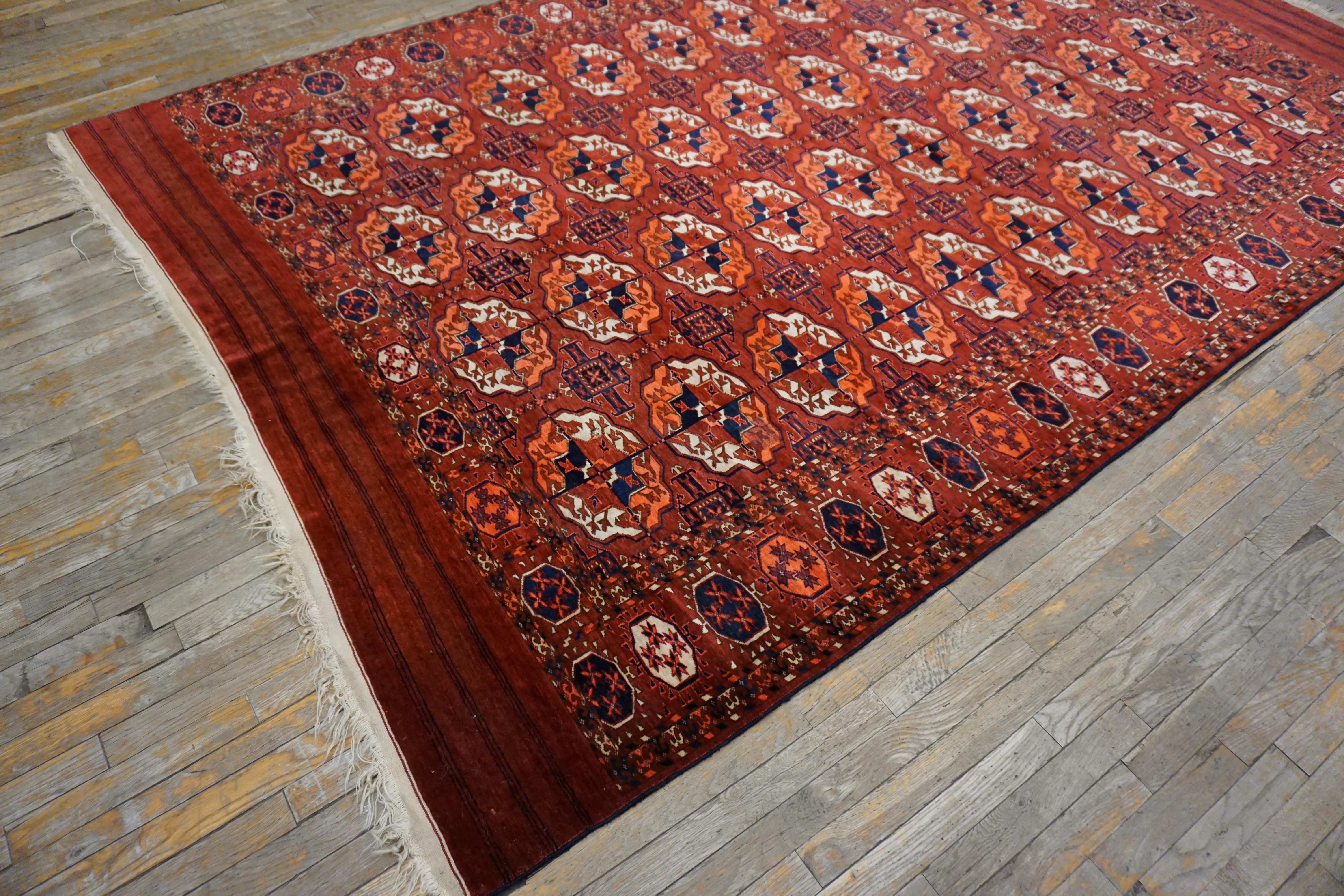 Metà XIX secolo Tappeto Tekke Turkmen dell'Asia centrale della metà del XIX secolo (6'9'' x 10'3'' - 206 x 312) in vendita