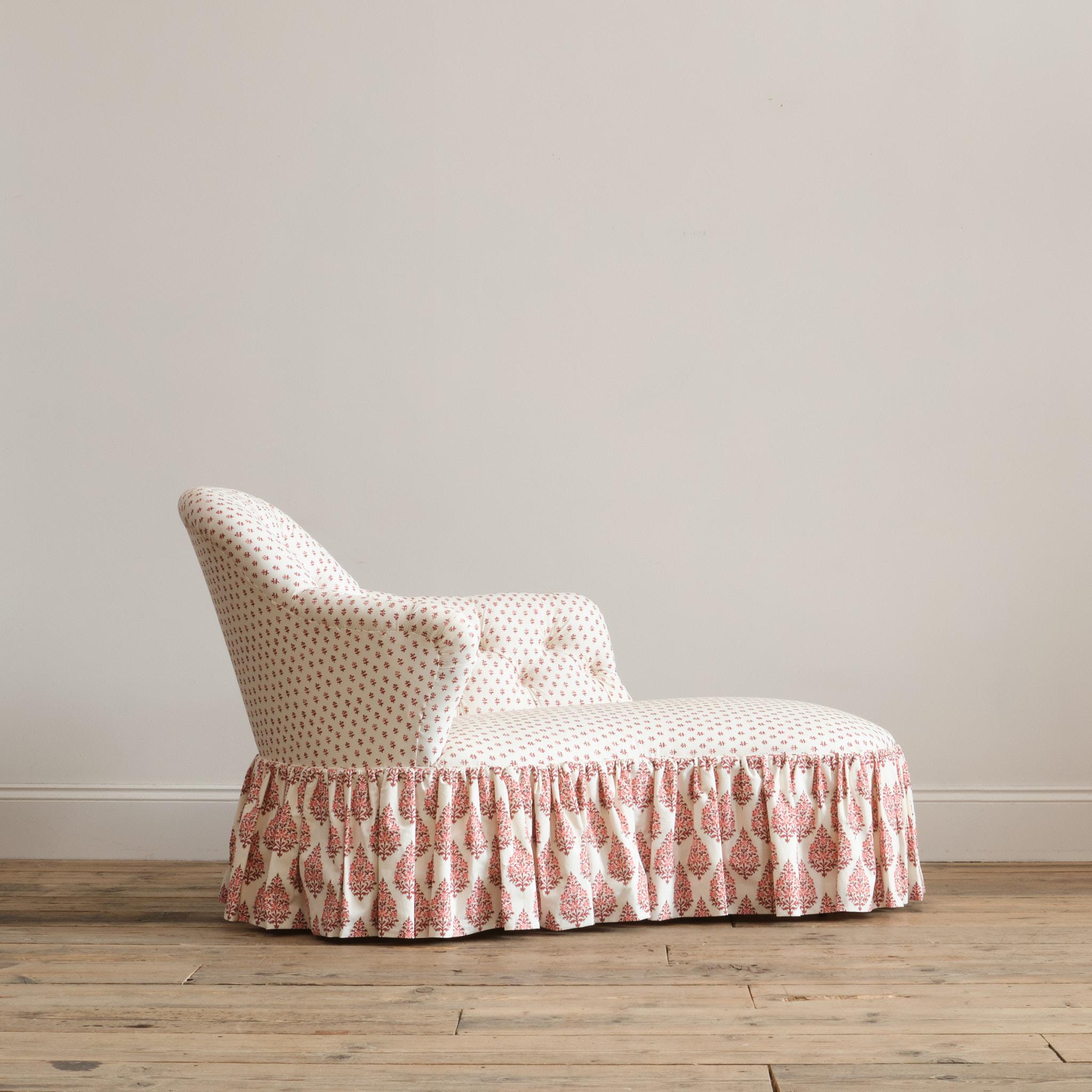 Mid 19th Century Chaise Longue in Titley & Marr Printed Cotton For Sale 4