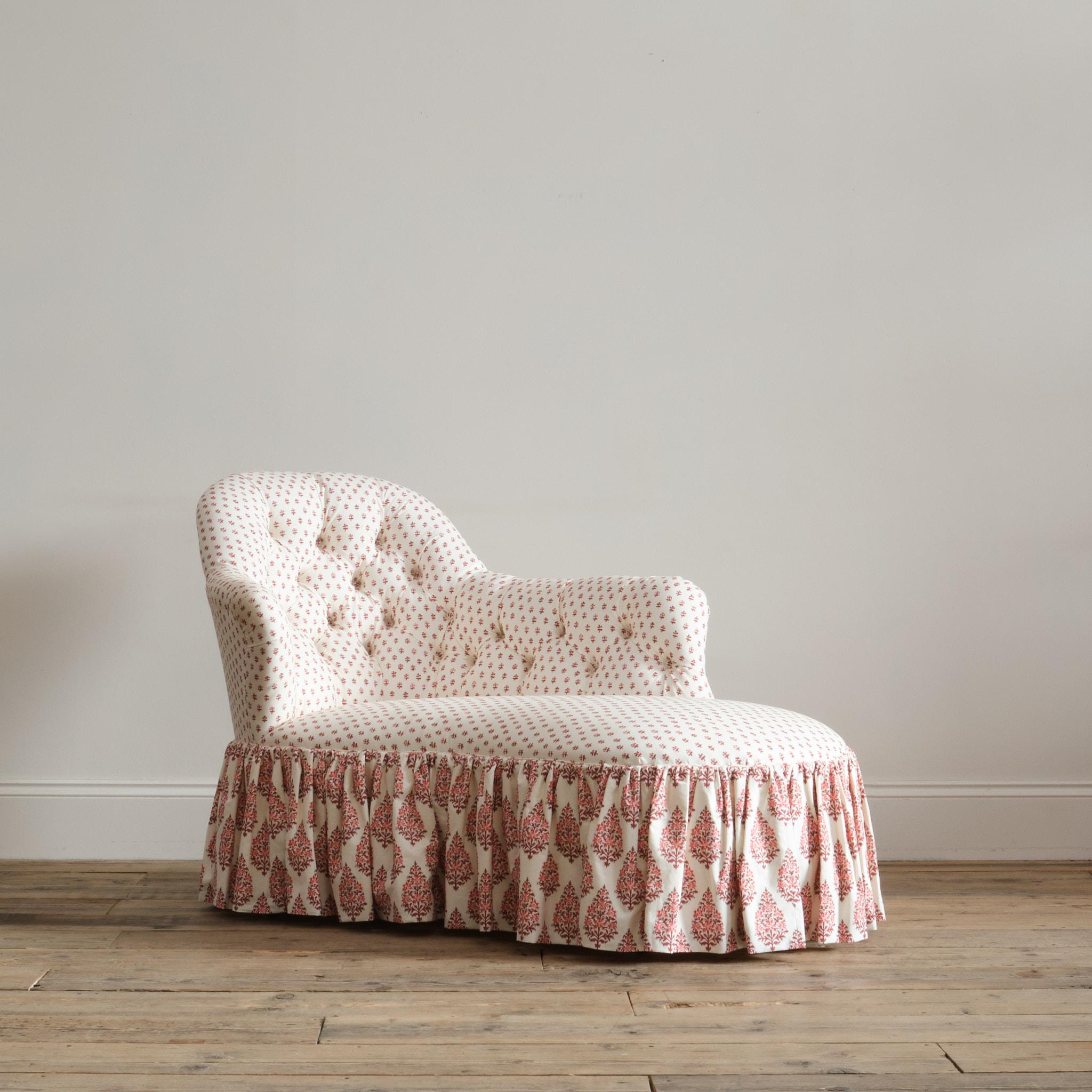 Early Victorian Mid 19th Century Chaise Longue in Titley & Marr Printed Cotton For Sale