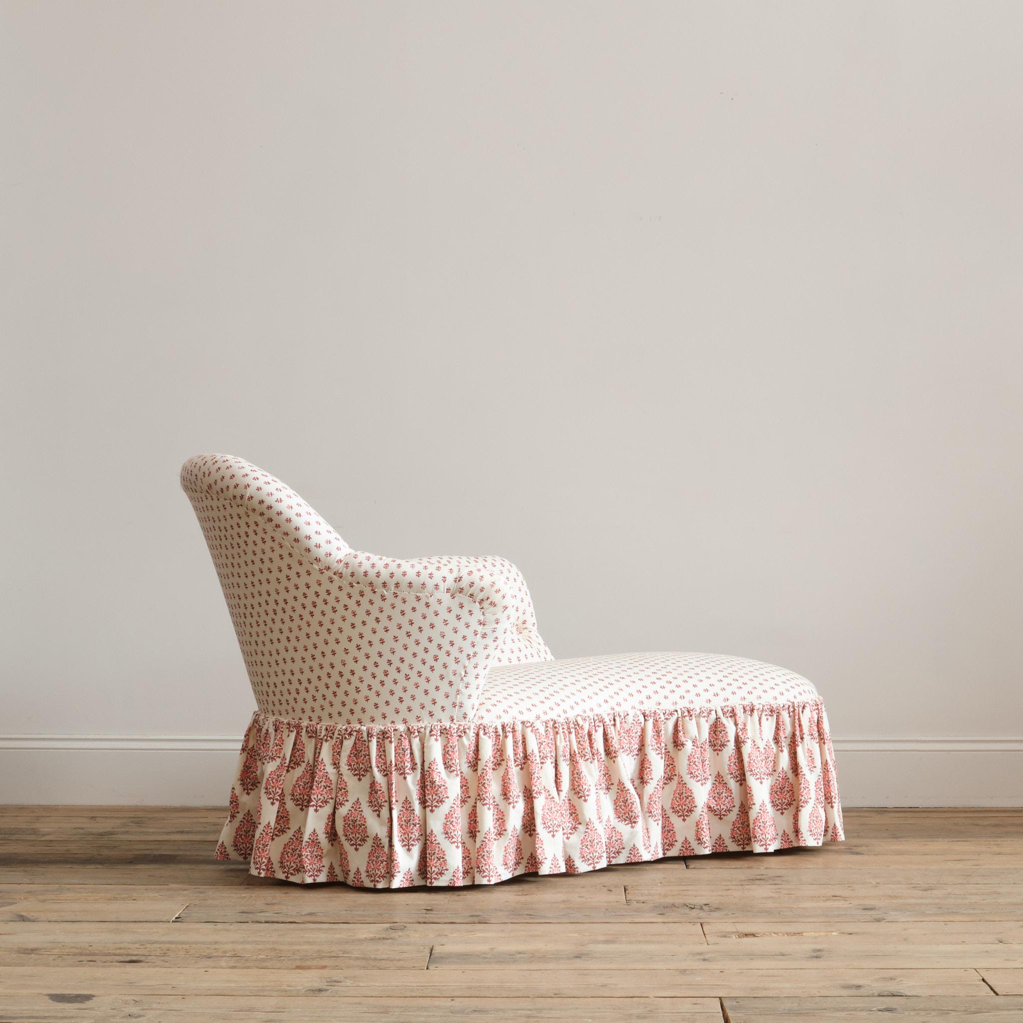 Mid 19th Century Chaise Longue in Titley & Marr Printed Cotton For Sale 3