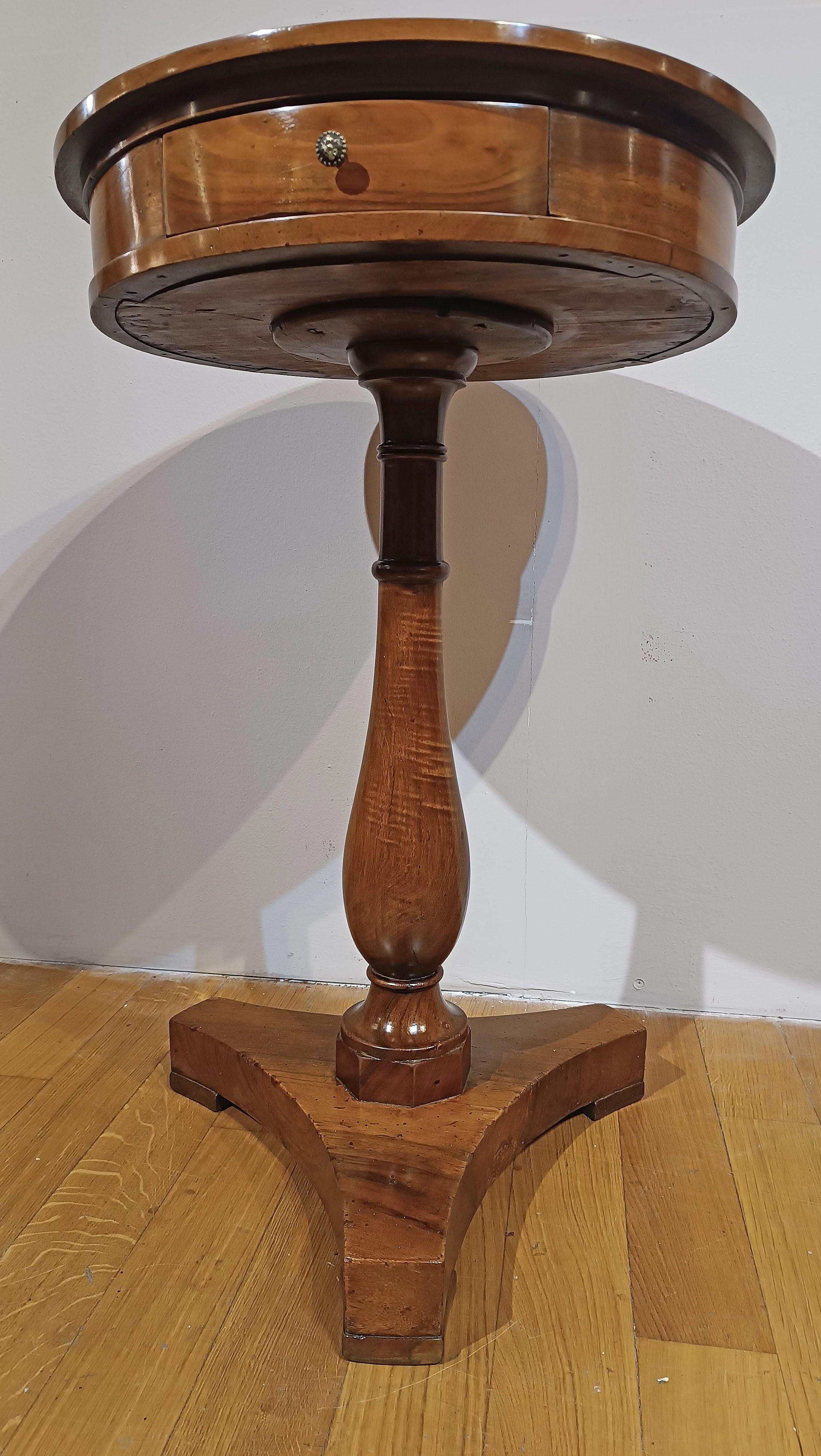 Cherry MID-19th CENTURY CHARLES X WALNUT AND CHERRY COFFEE TABLE For Sale