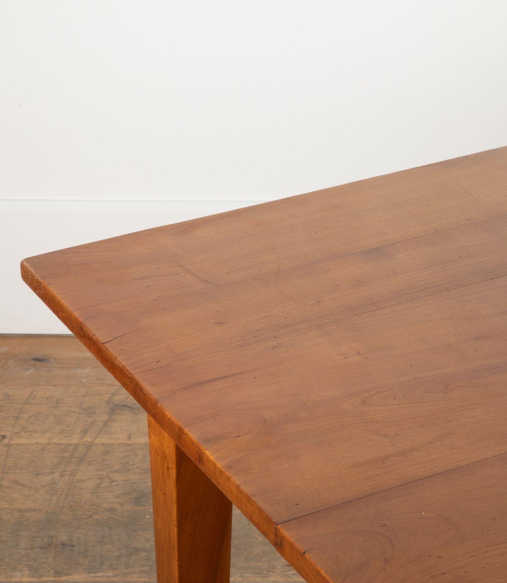 Mid-19th Century Cherrywood French Farmhouse Table 2