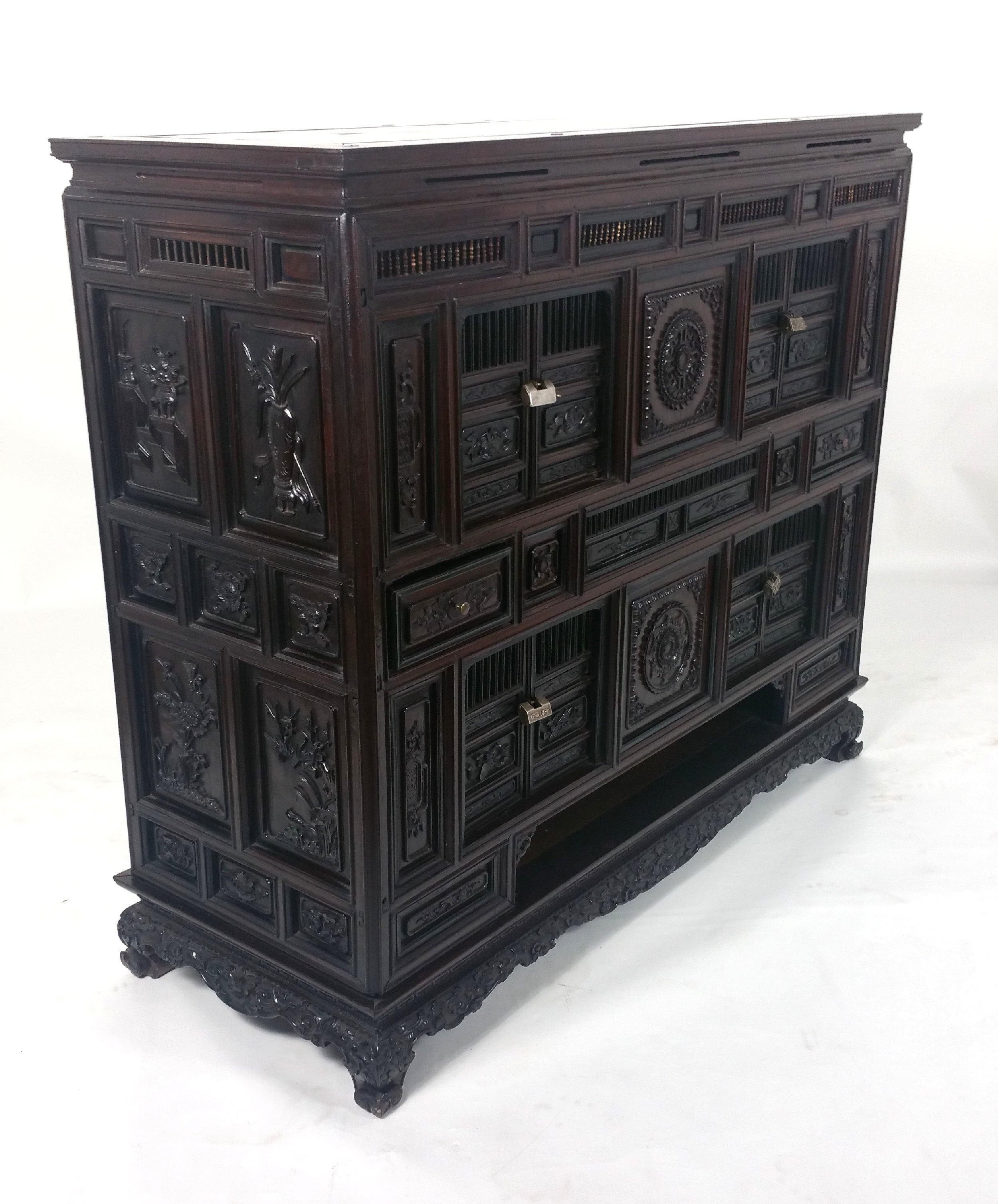 Mid-19th Century Chinese Carved Side Cabinet For Sale 5