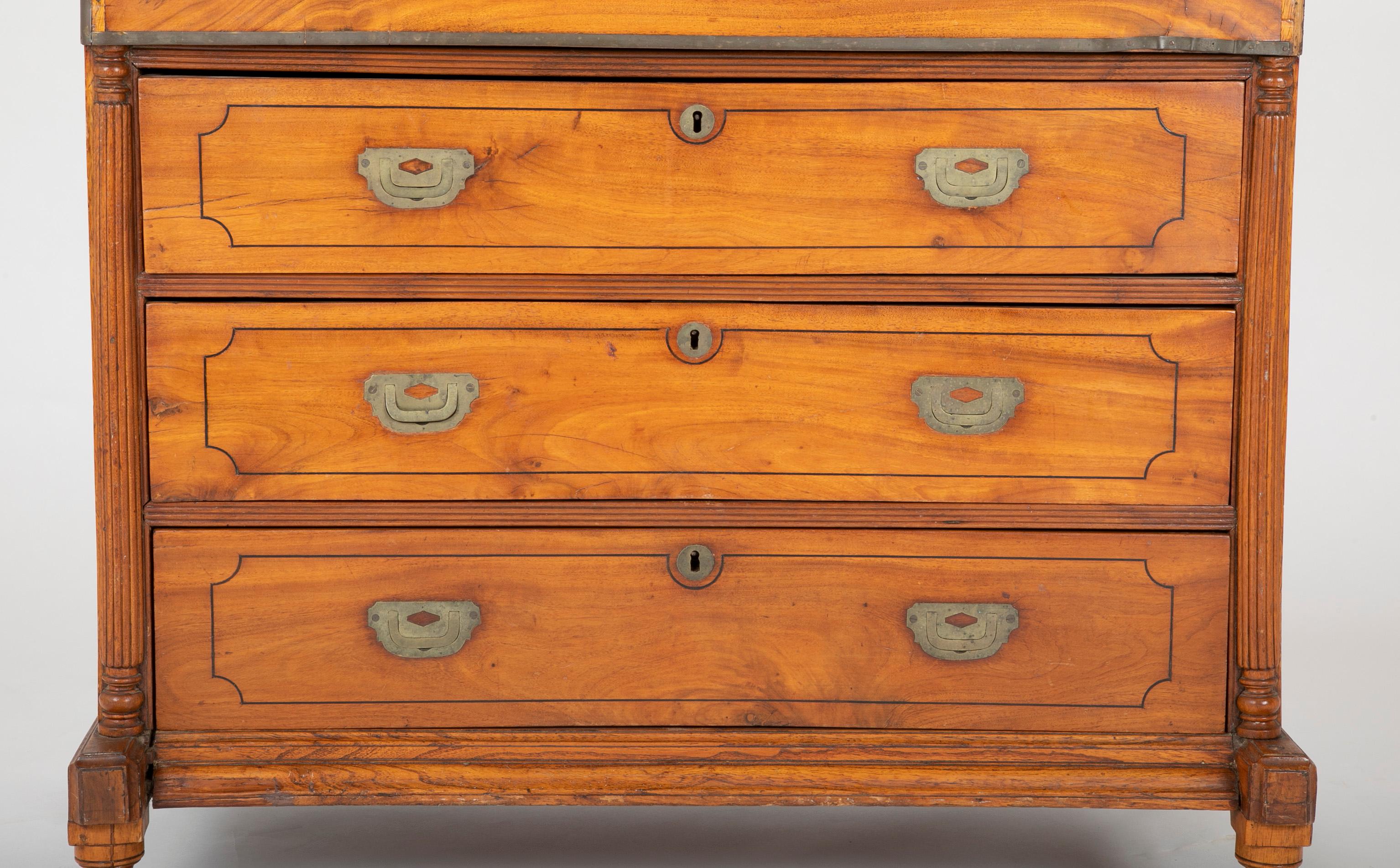 Mid-19th Century Chinese Export Camphorwood Campaign Chest In Good Condition For Sale In Stamford, CT