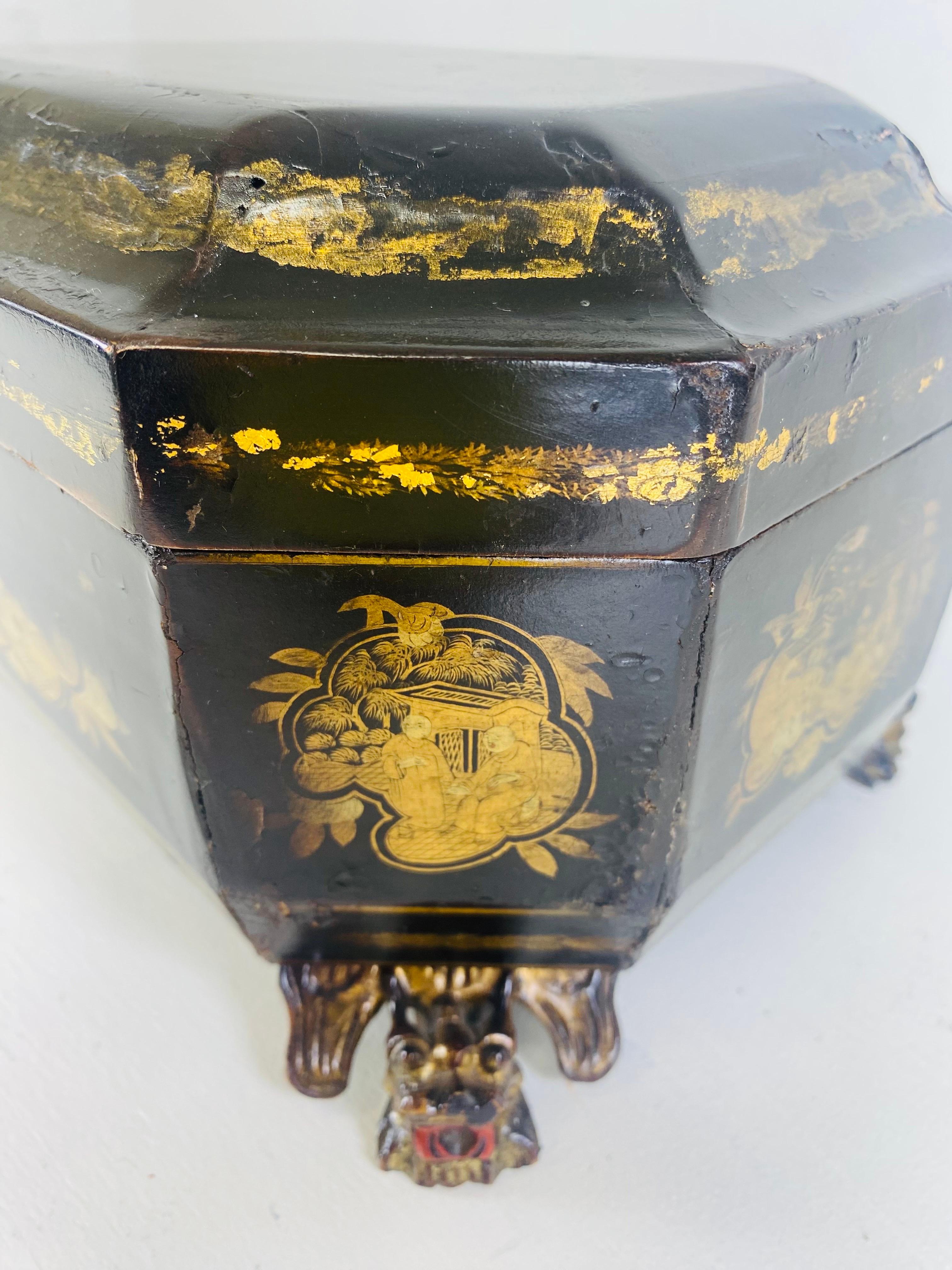 Wood Mid 19th century Chinese export hand painted tea caddy For Sale
