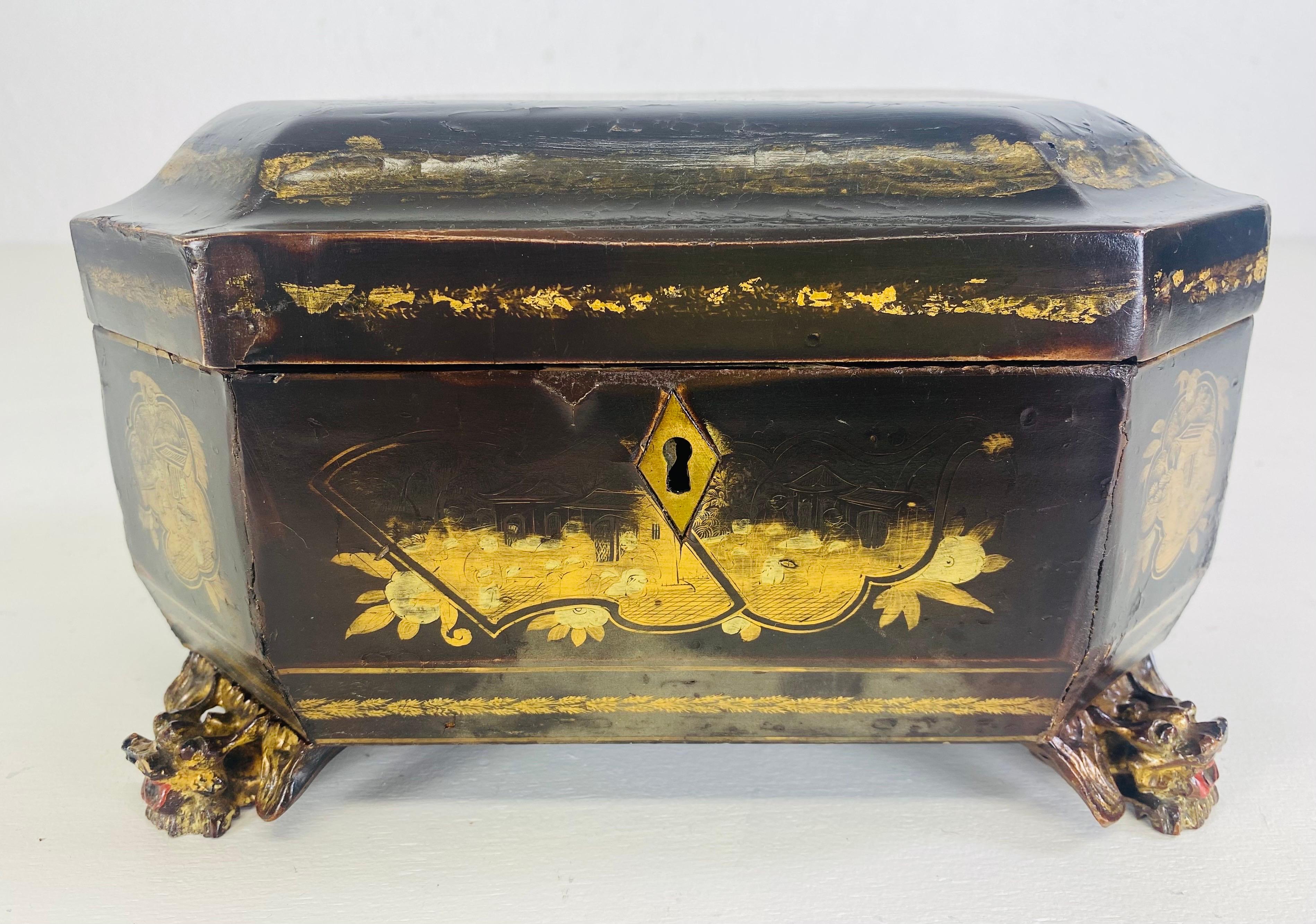 19th Century Mid 19th century Chinese export hand painted tea caddy For Sale