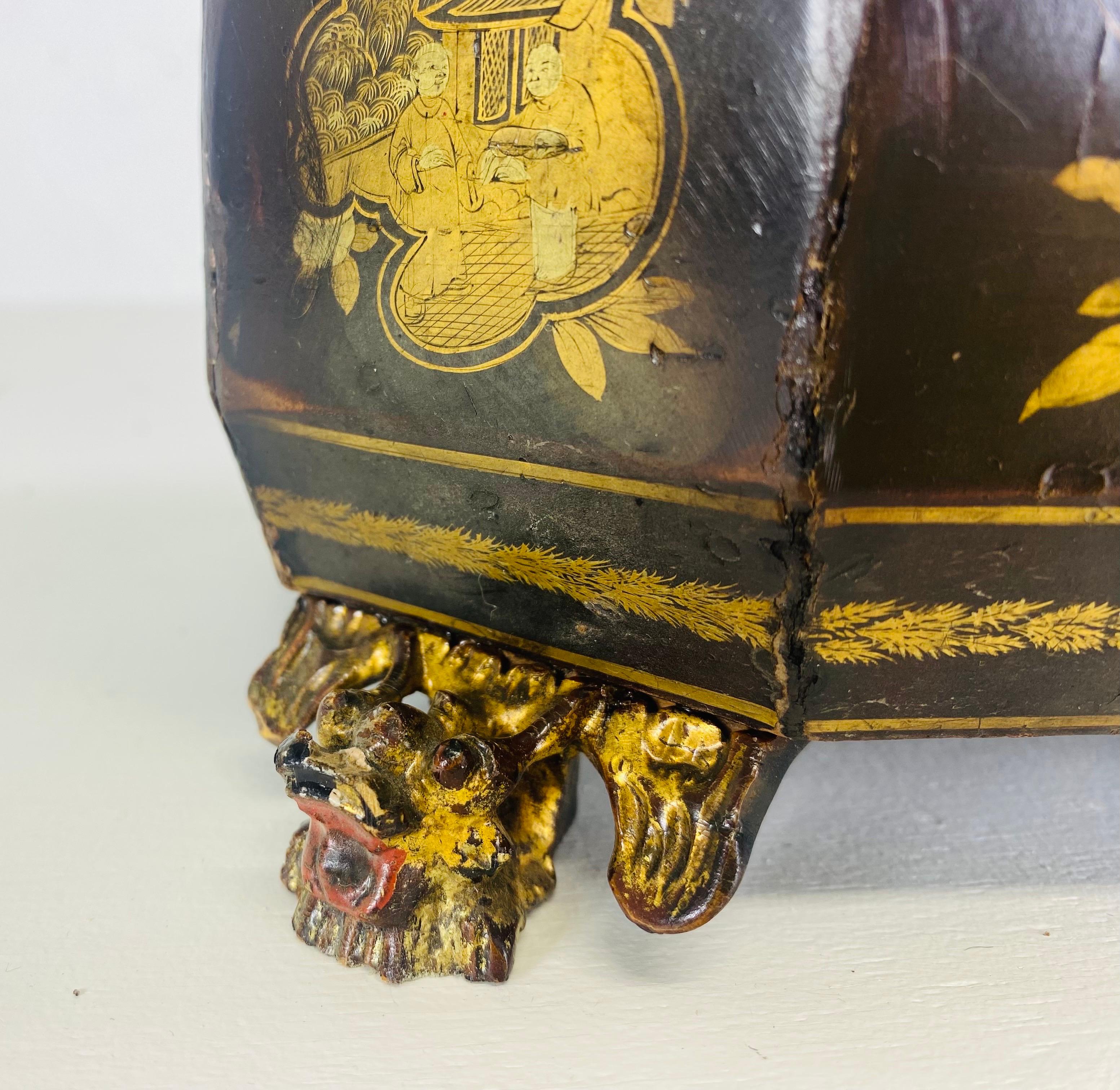 Wood Mid 19th century Chinese export hand painted tea caddy For Sale