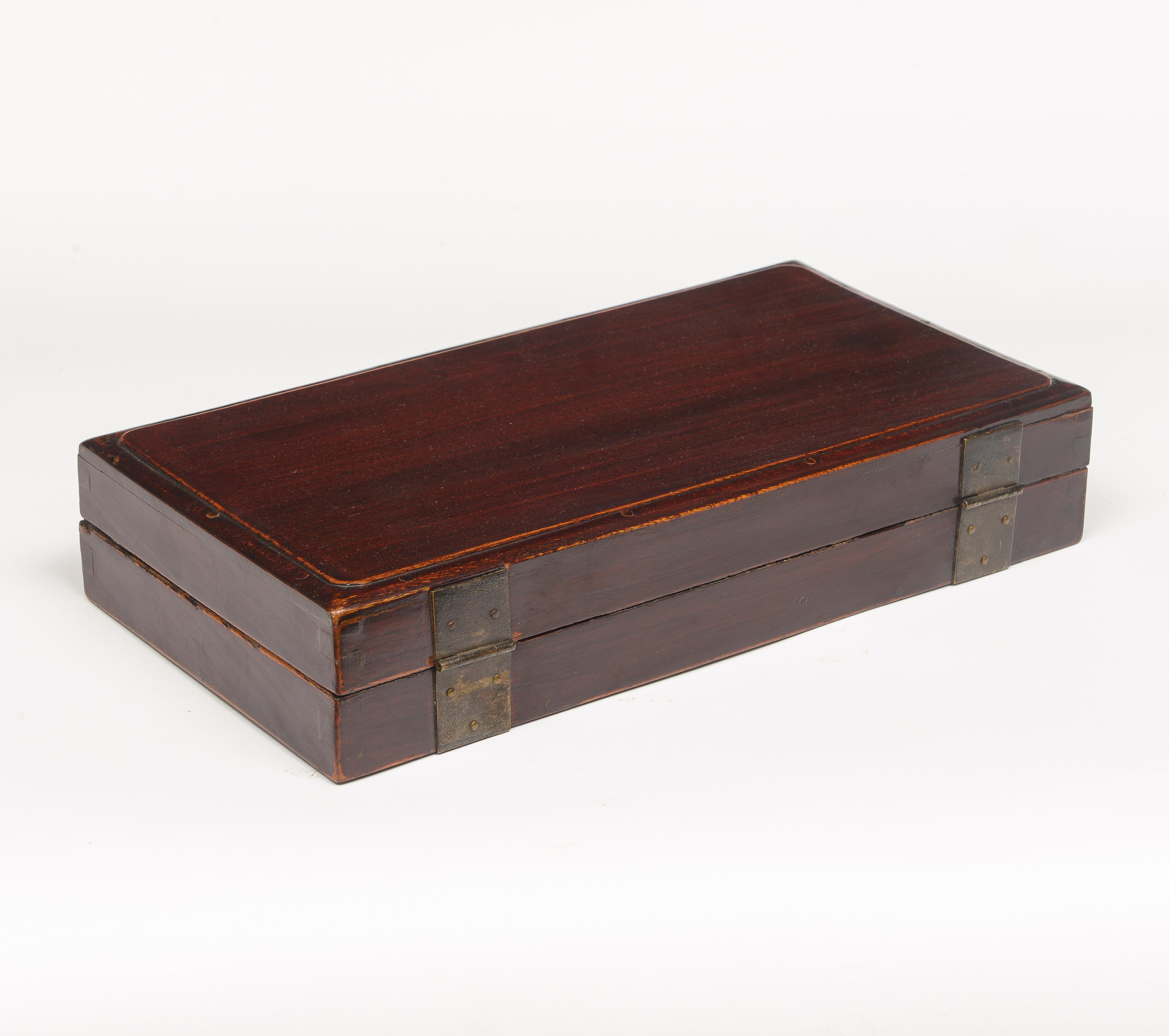 Hand-Crafted Mid 19th Century Chinese Flat Box For Sale