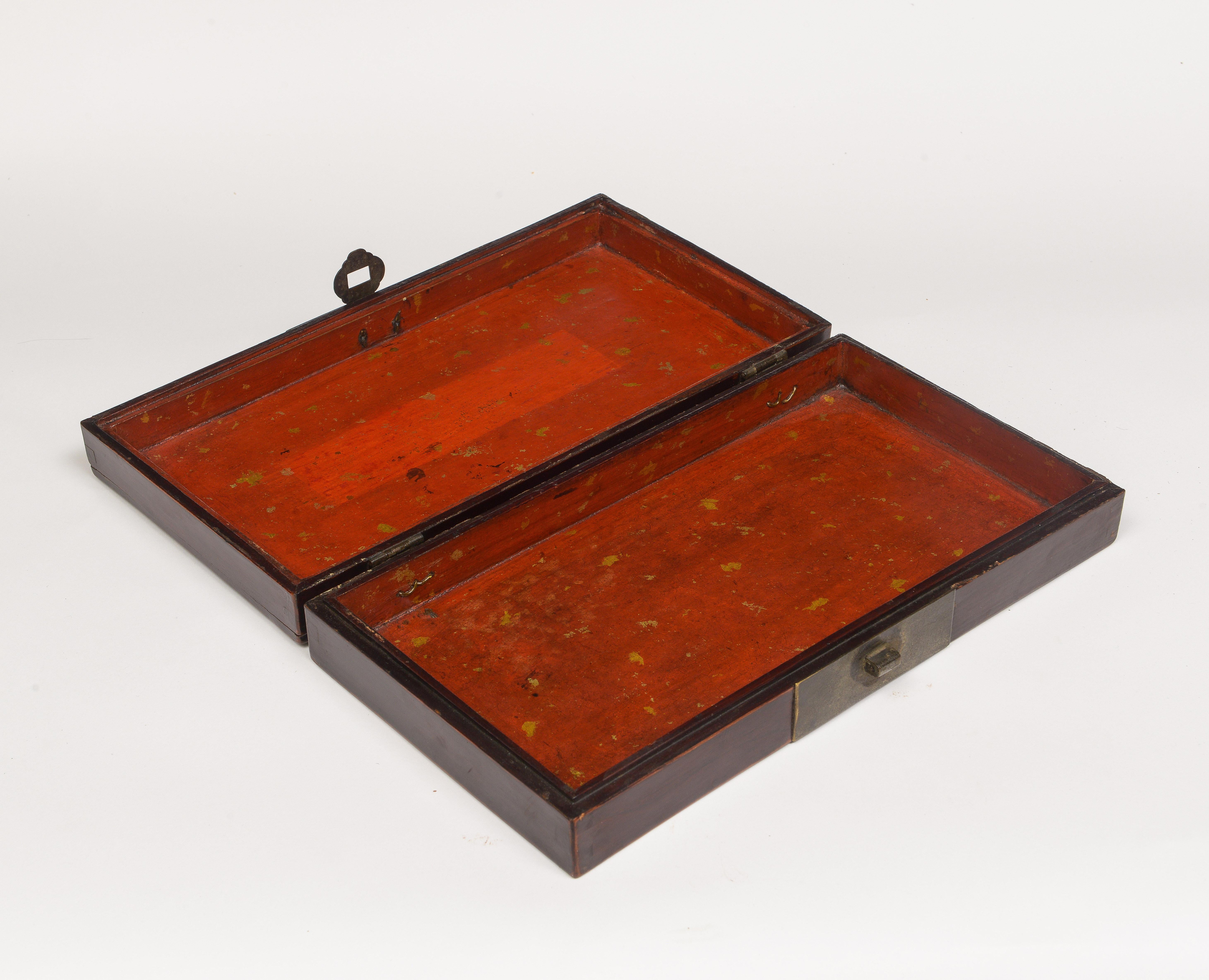 Mid 19th Century Chinese Flat Box For Sale 2