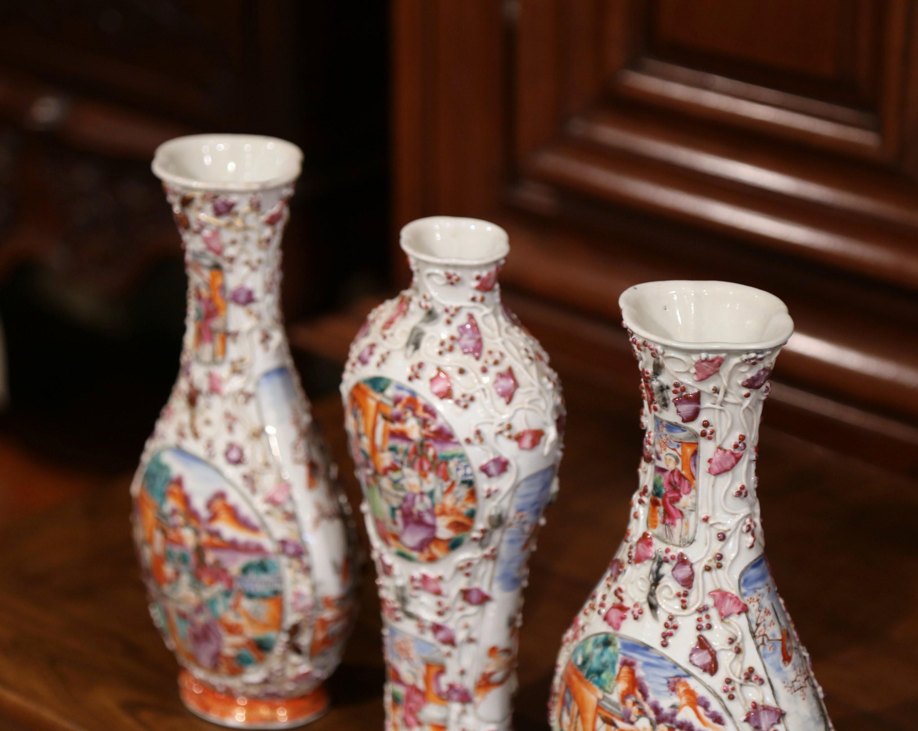 Mid-19th Century Chinese Mandarin Palette Porcelain Garniture Set 8