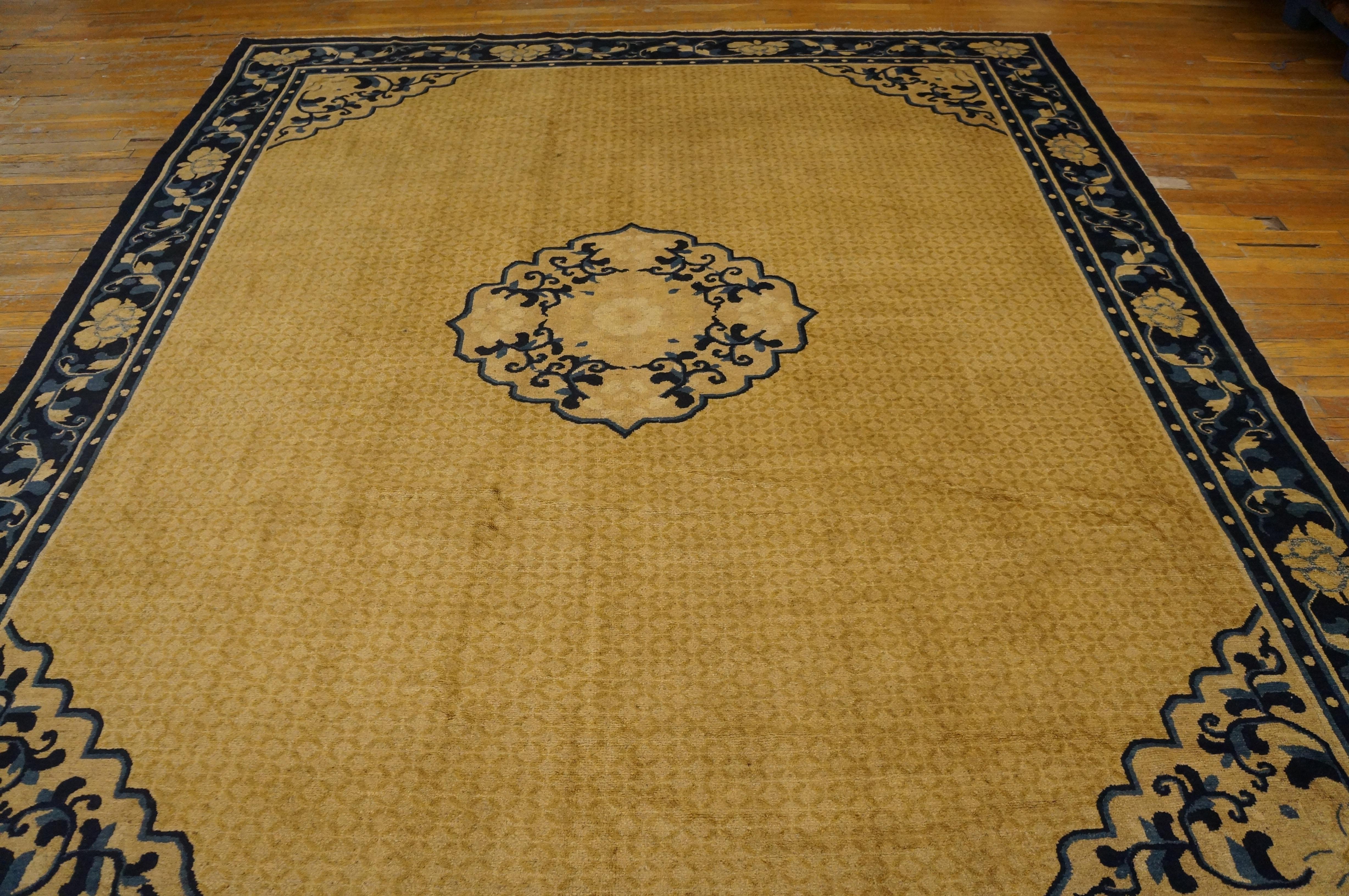 Tapis chinois Ningxia du milieu du 19ème siècle ( 8' x 9'4