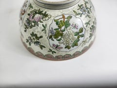 Mid 19th Century Chinese Serving Bowl Guangyu or Tongzhi Period
