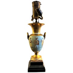 Urna di porcellana continentale della metà del XIX secolo trasformata in lampada