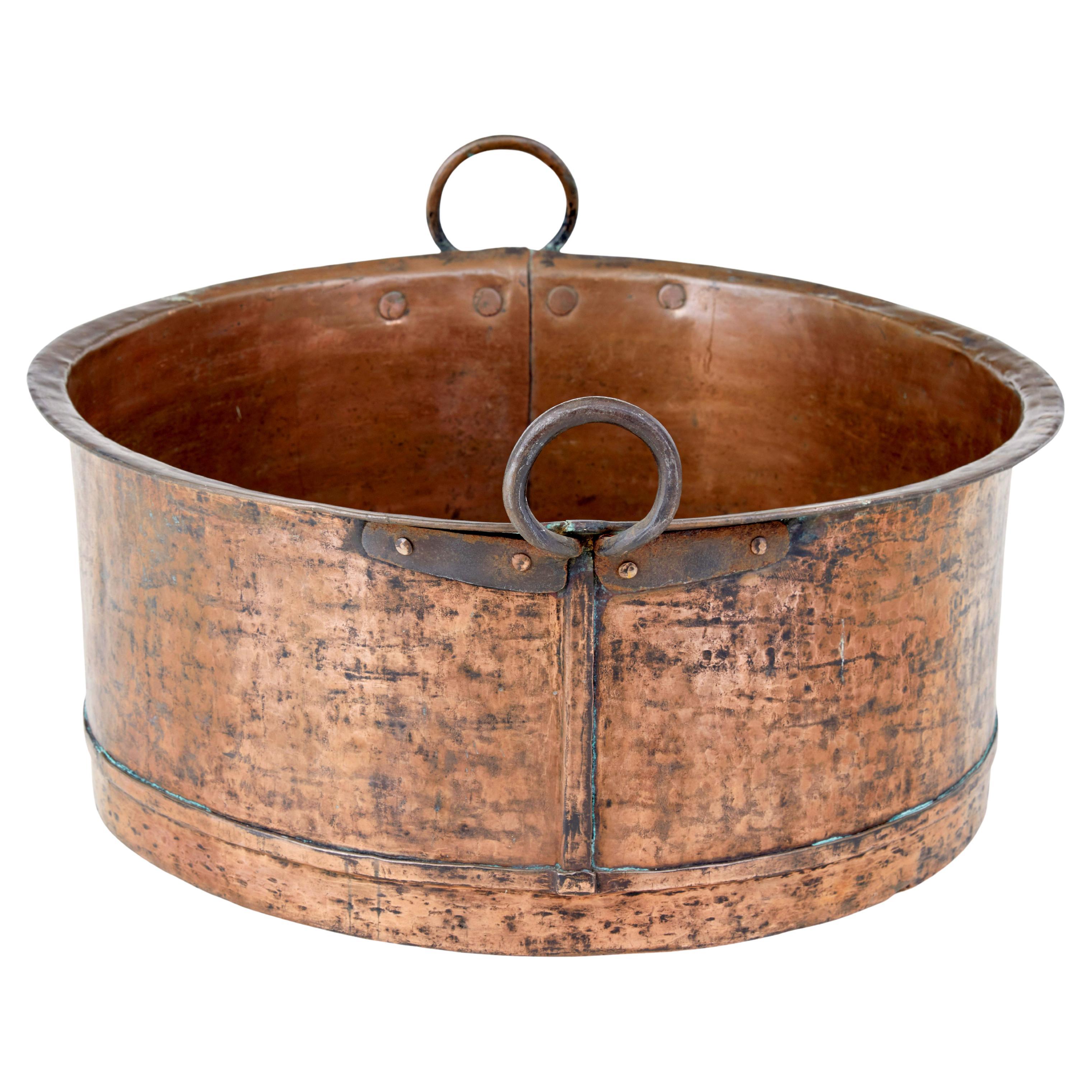 Mid 19th century copper cooking vessel For Sale