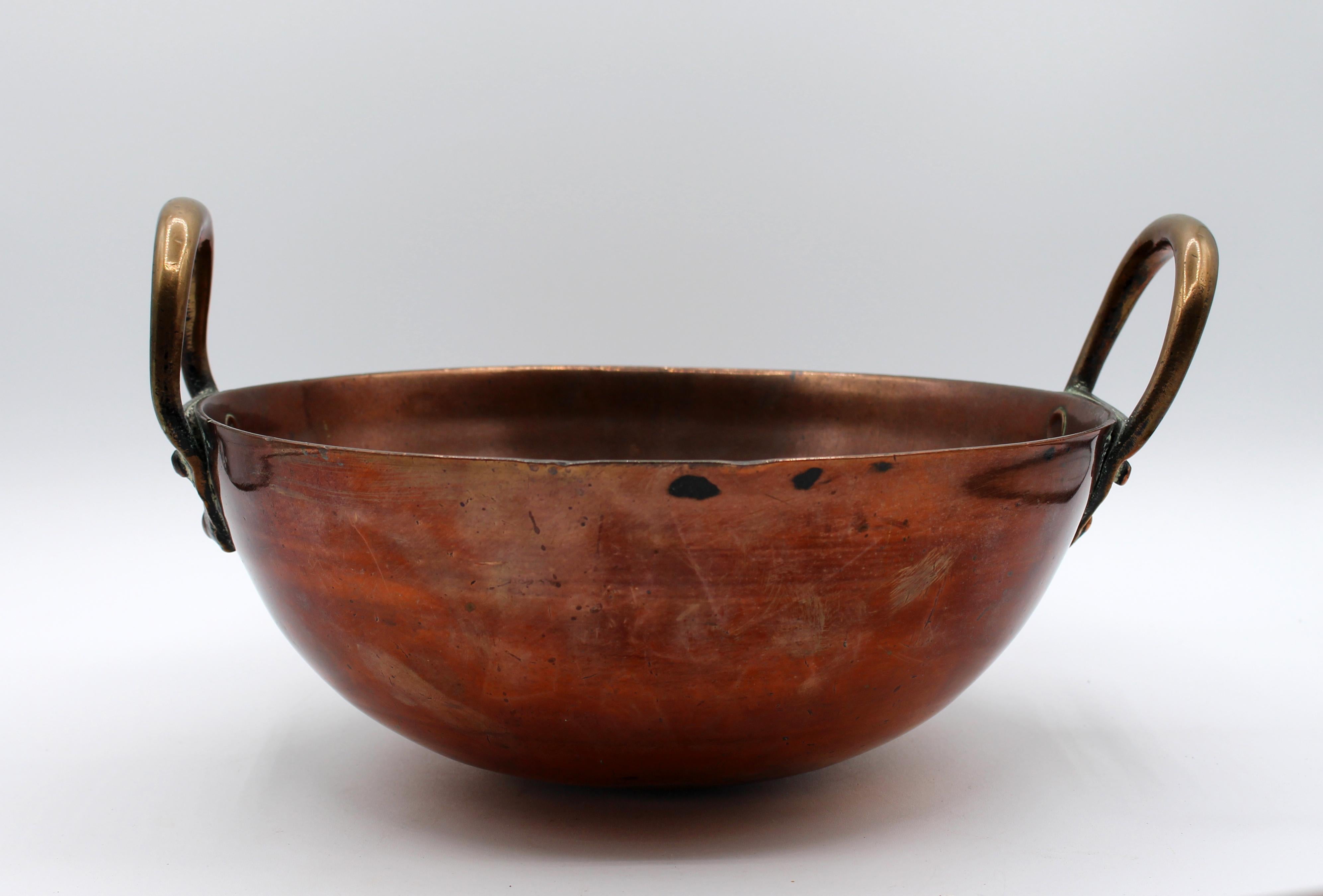 Mid-19th Century, Copper Mixing Bowl In Good Condition In Chapel Hill, NC