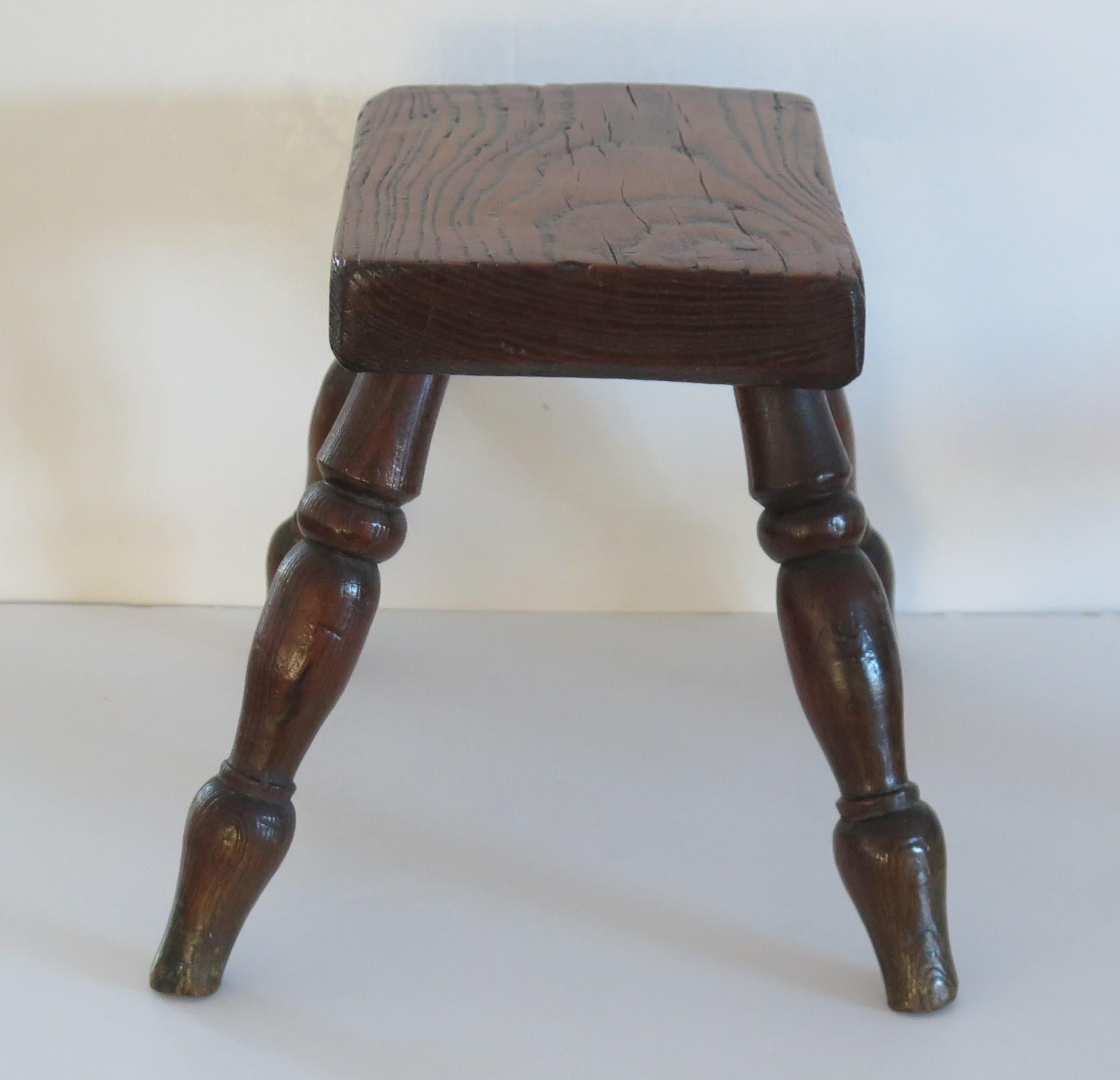 Hand-Crafted Mid 19th Century Country Candle Stool in Elm, English, circa 1840 For Sale