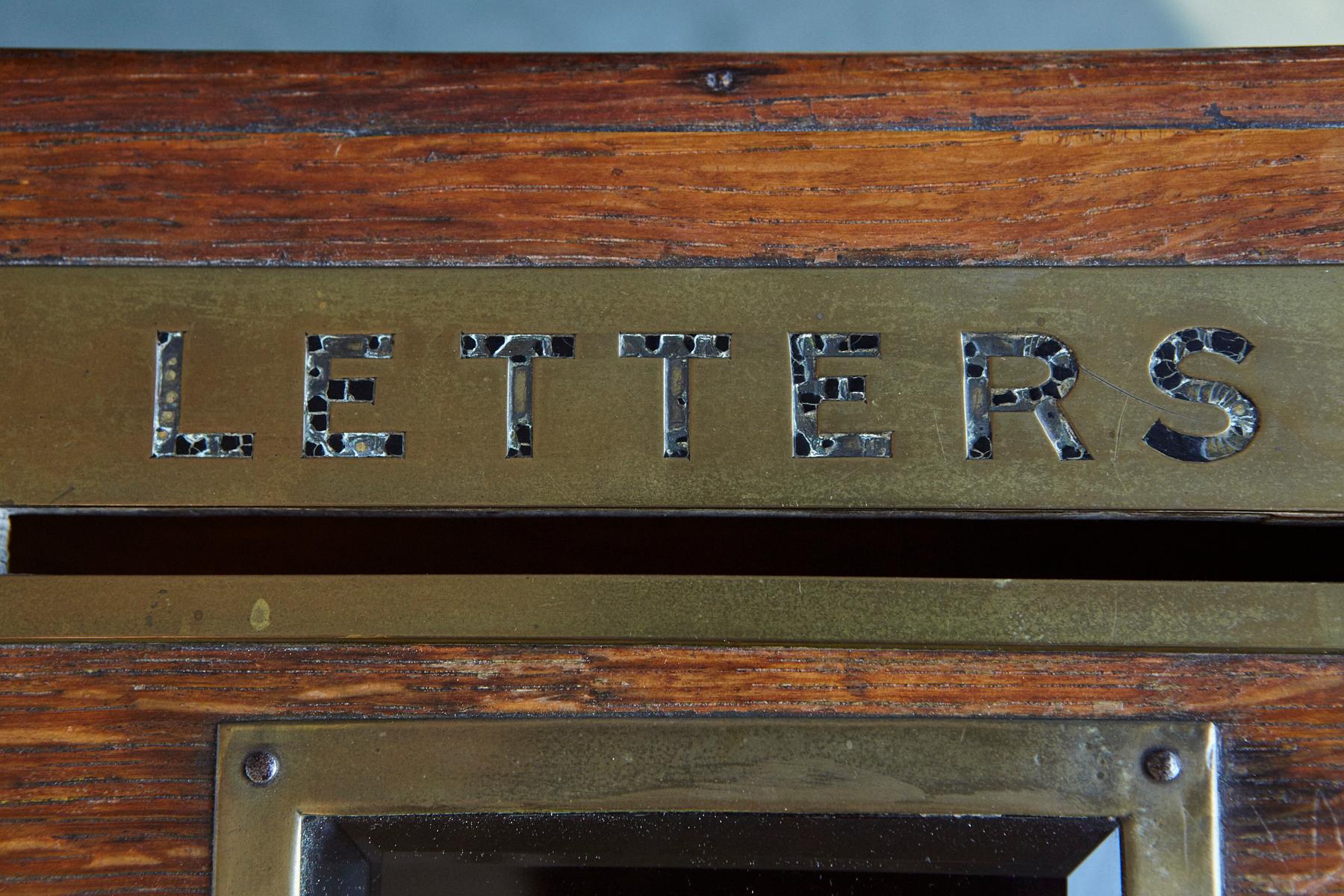 Mid-19th Century Country House Oak Letter Box with Brass Slot and Beveled Glass 6