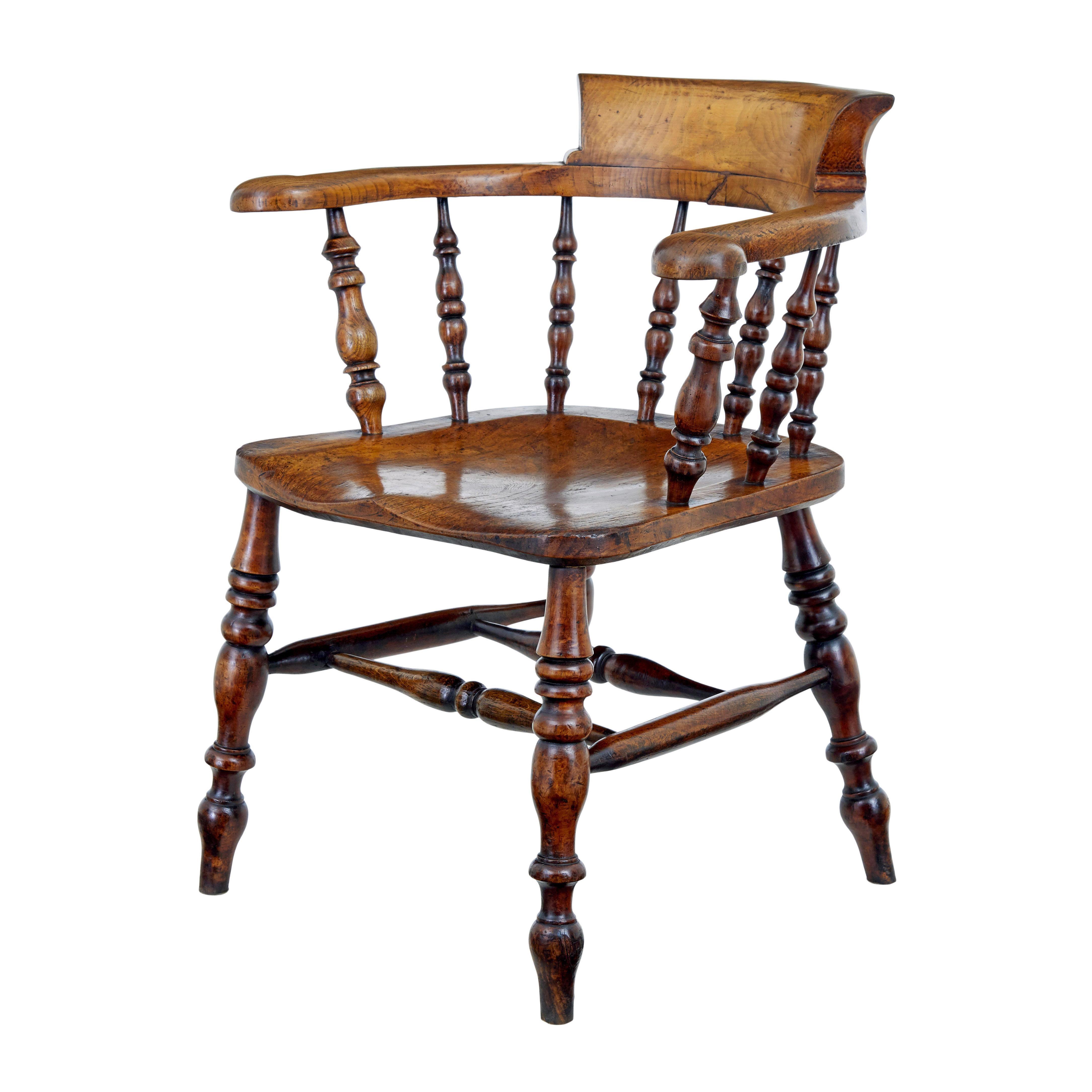 Mid 19th Century elm captains armchair In Good Condition For Sale In Debenham, Suffolk