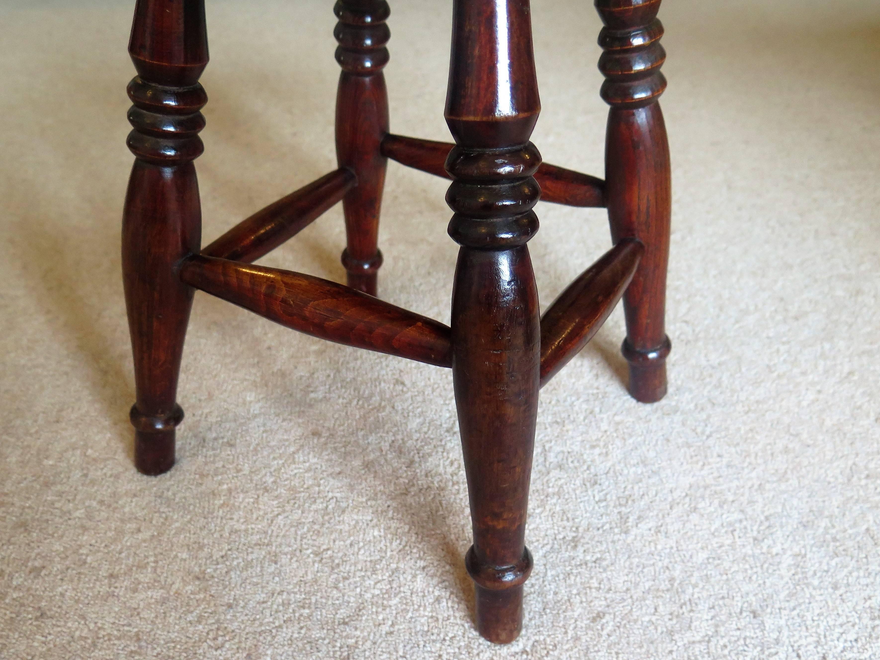 Elm Stool or Stand North East Yorkshire English Maker, Circa 1850 For Sale 6