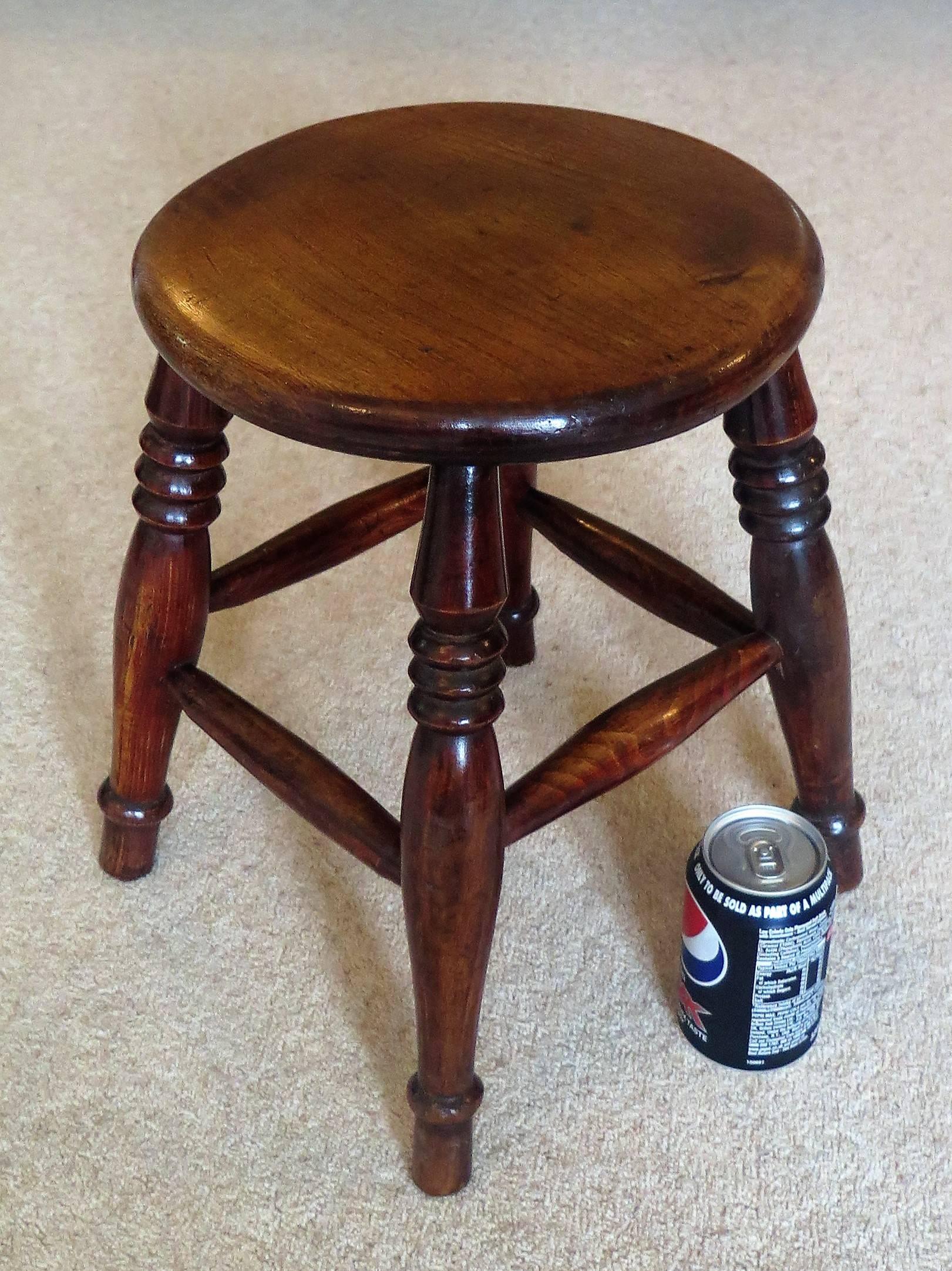 Elm Stool or Stand North East Yorkshire English Maker, Circa 1850 For Sale 11