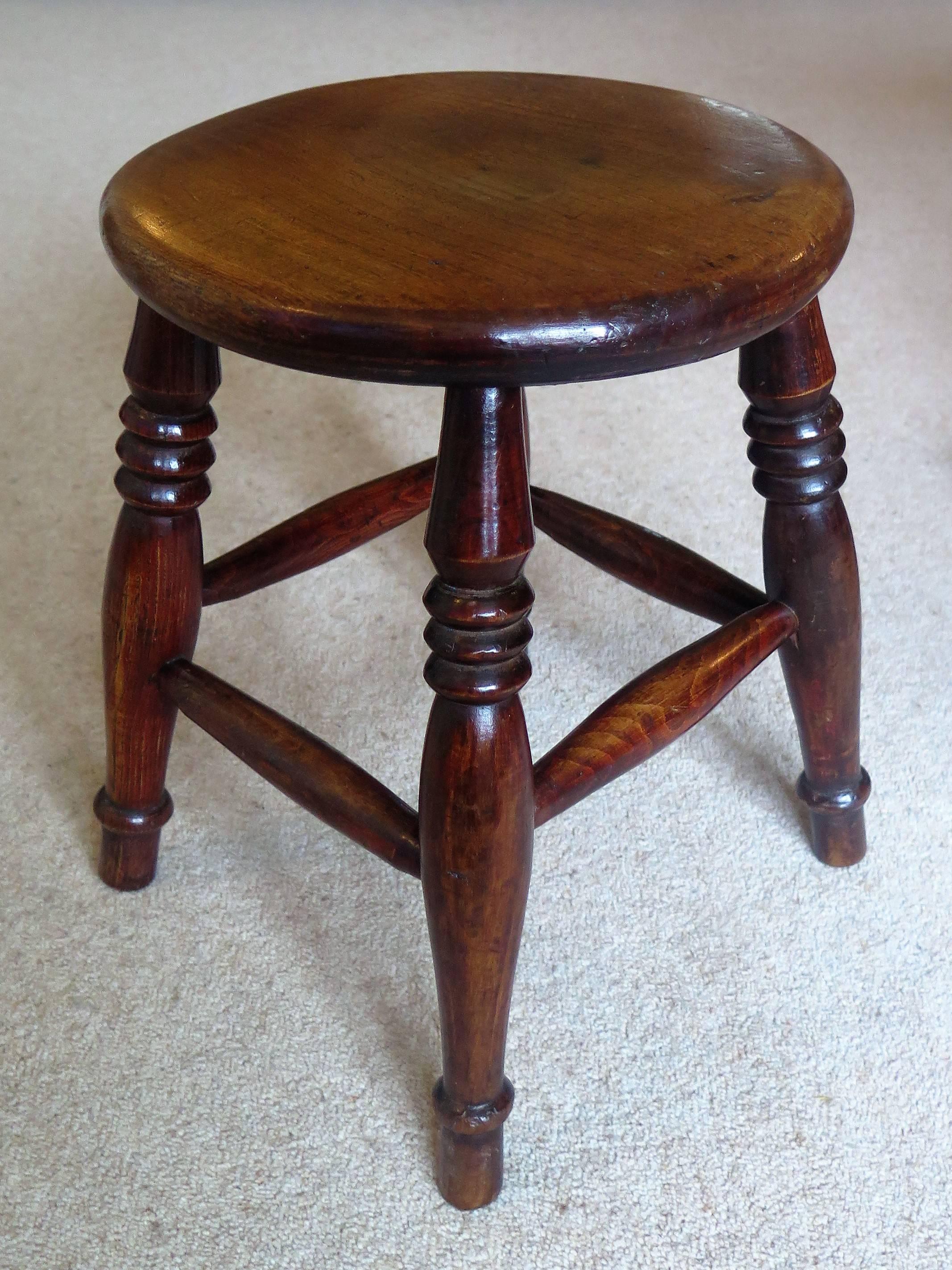Victorian Elm Stool or Stand North East Yorkshire English Maker, Circa 1850 For Sale