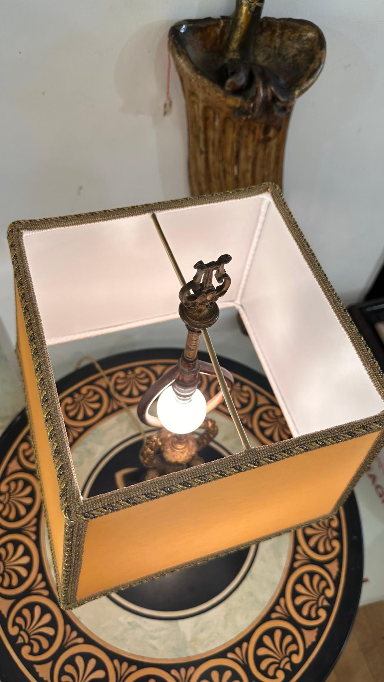 MITTEL 19. JAHRHUNDERT EMPIRE BOUILLOTTE LAMPE (Bronze) im Angebot