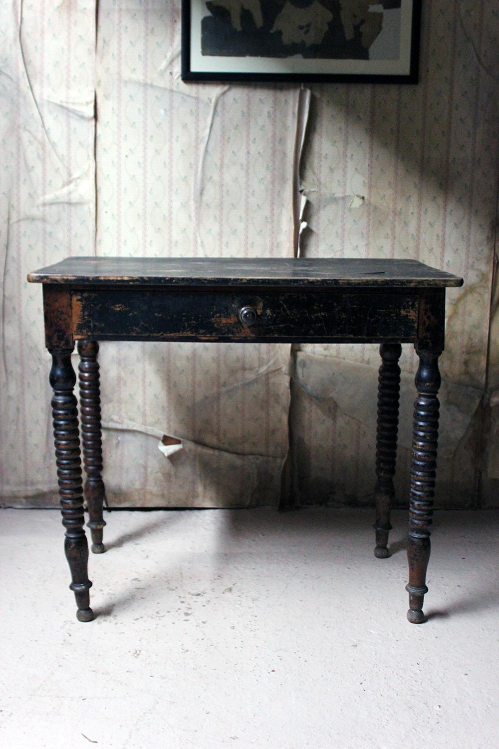 Mid-19th Century English Black Painted Fruitwood Side Table, circa 1840 2
