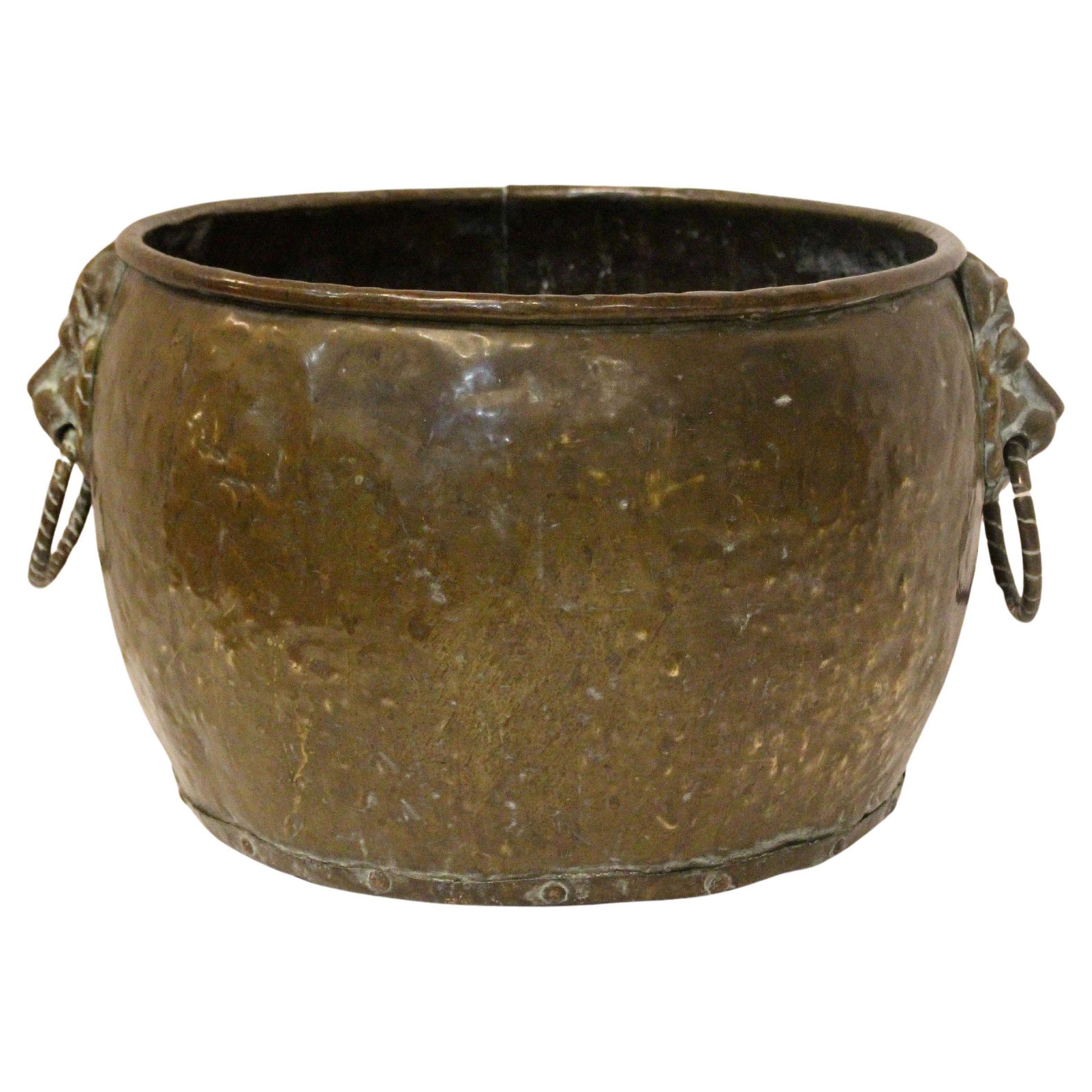 Jardiniere in ottone inglese della metà del XIX secolo