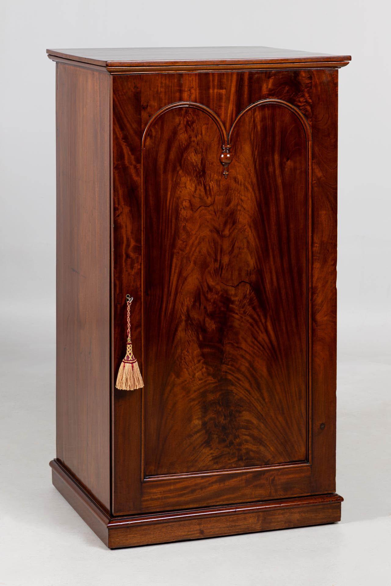 Mid 19th Century English Collectors cabinet with 14 Drawers For Sale 7