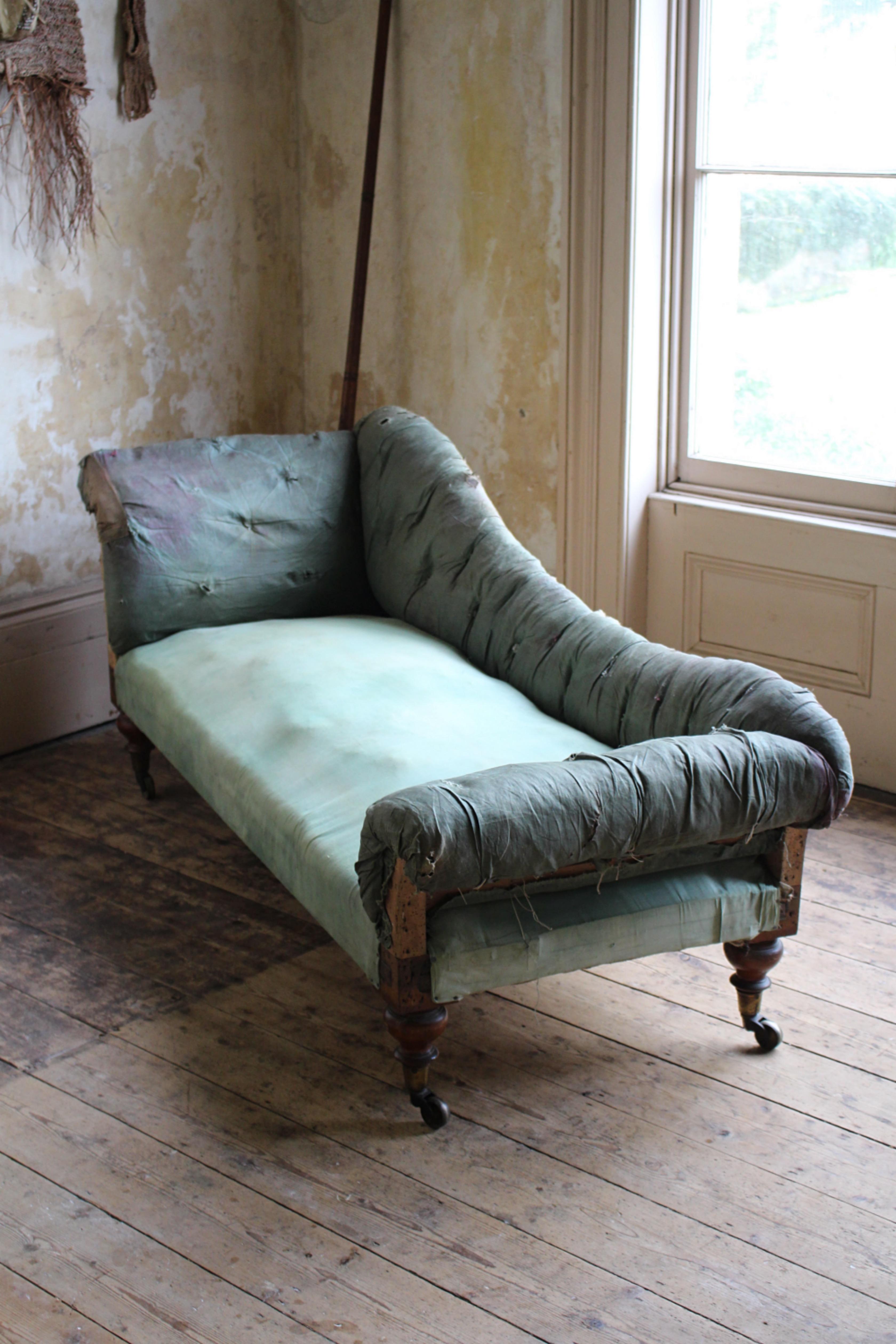 Casa de campo inglesa de mediados del siglo XIX Sofá / Chaise longue Charles Hindley & Sons en venta 11