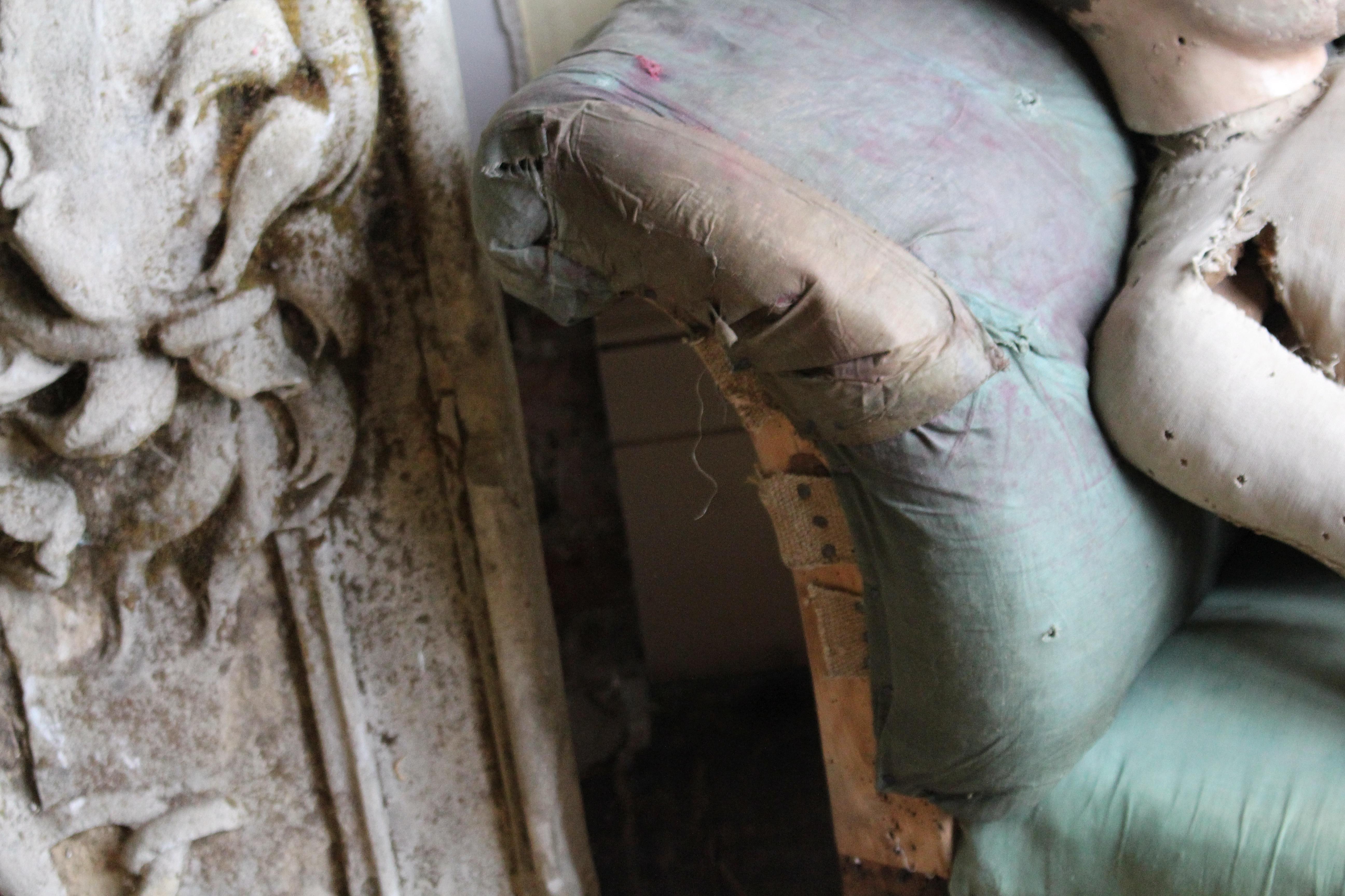 Casa de campo inglesa de mediados del siglo XIX Sofá / Chaise longue Charles Hindley & Sons en Bueno estado para la venta en Lowestoft, GB