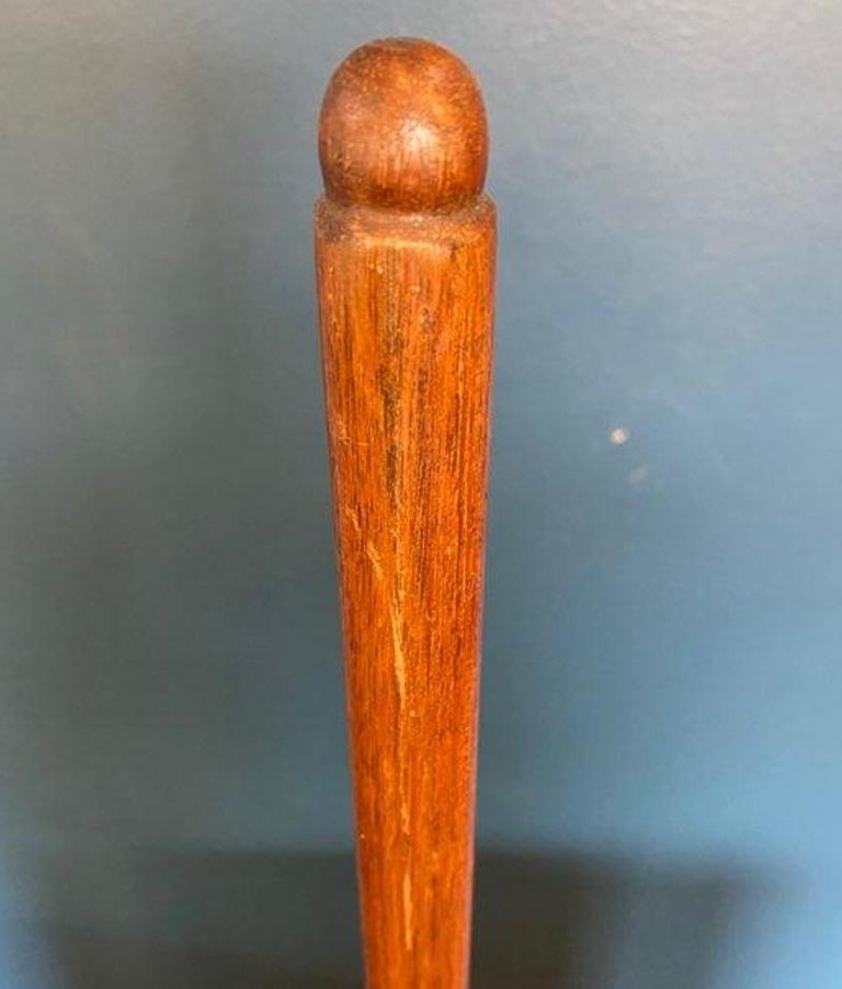 Mid 19th Century English Embroidered Tapestry and Wood Fireplace Screen For Sale at 1stDibs