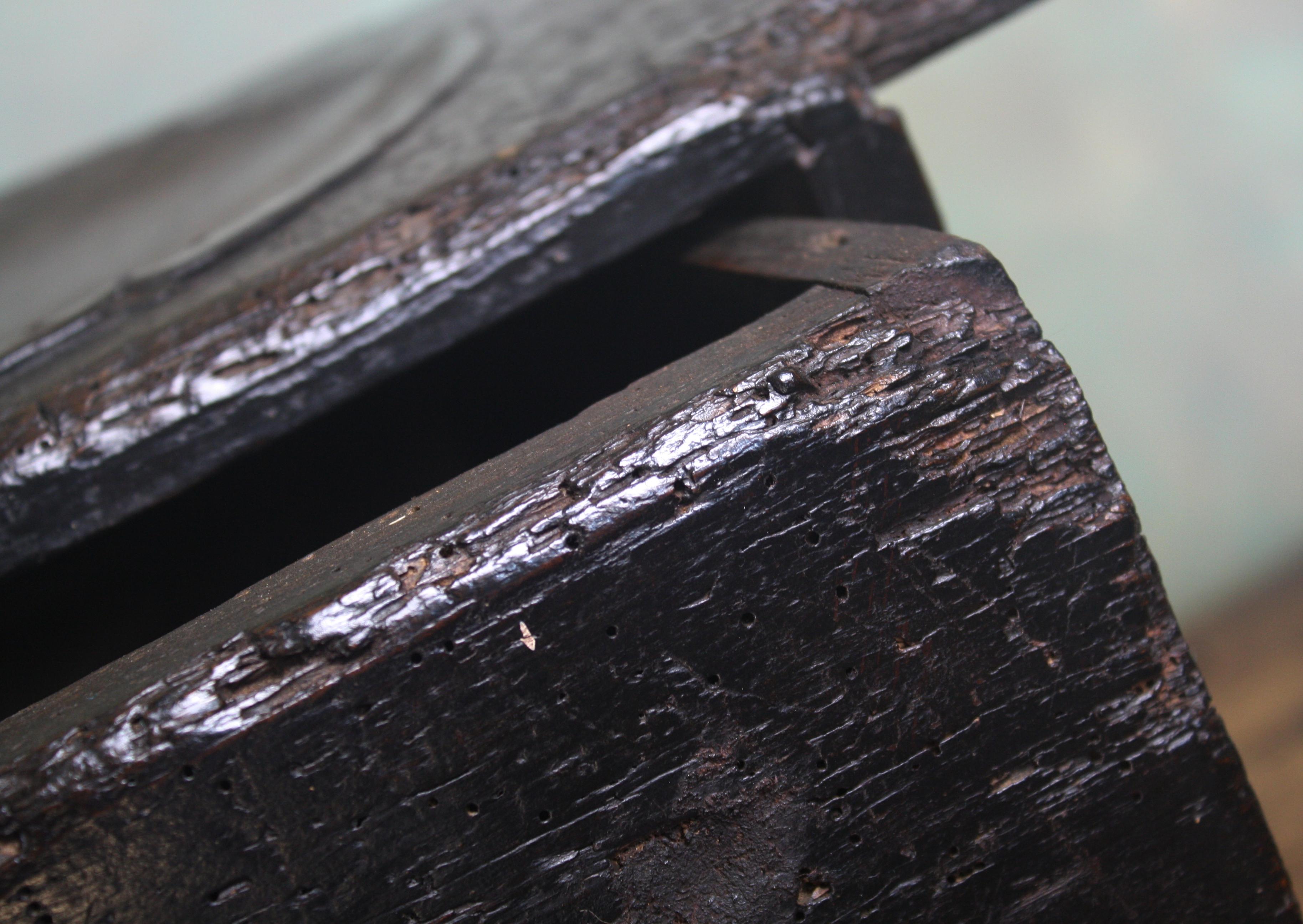 Mid-19th Century English Folk Art Primitive Pine and Leather Cobblers Bench In Fair Condition In Lowestoft, GB