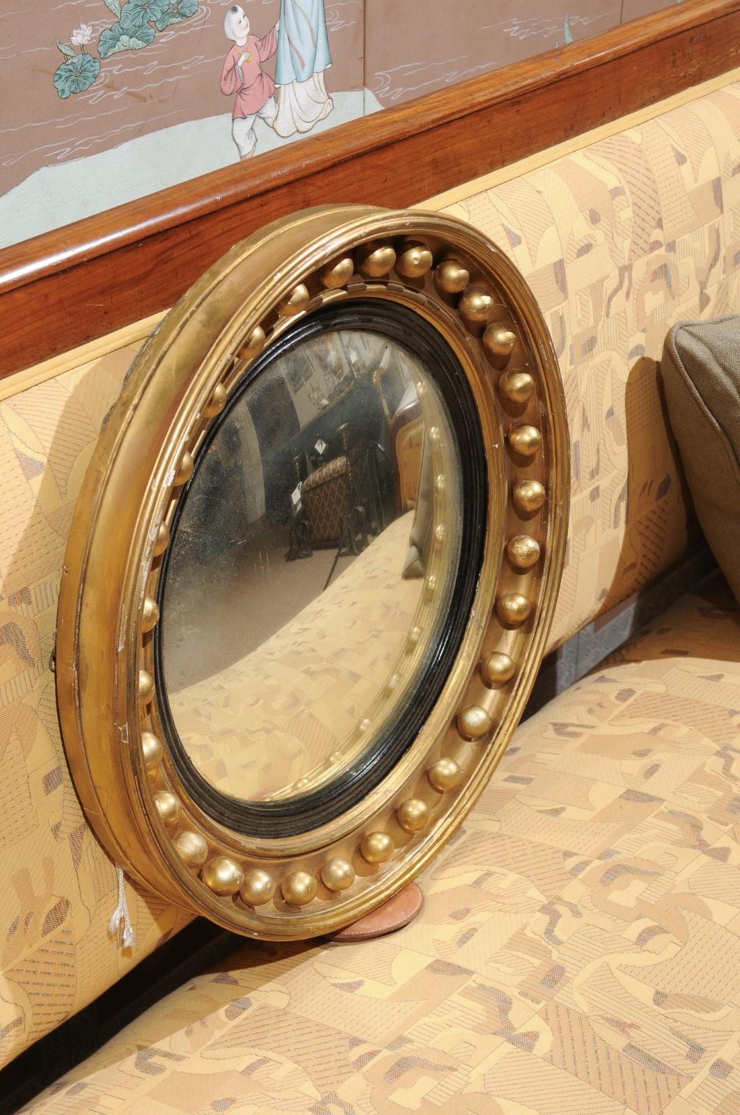 Mid-19th Century English Giltwood Bull's Eye Mirror with Convex Mirror 5