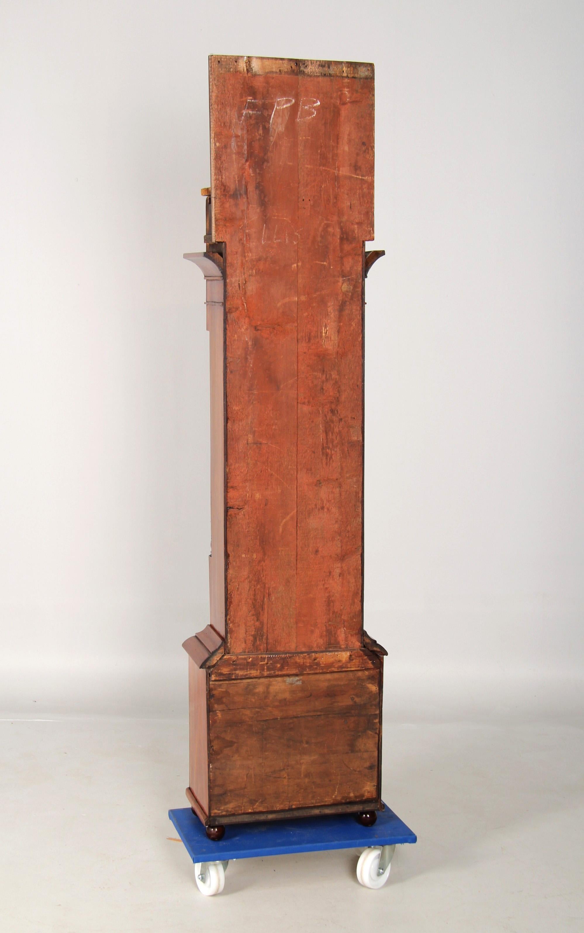 Mid 19th Century English Grandfather Clock with Painted Round Dial For Sale 7