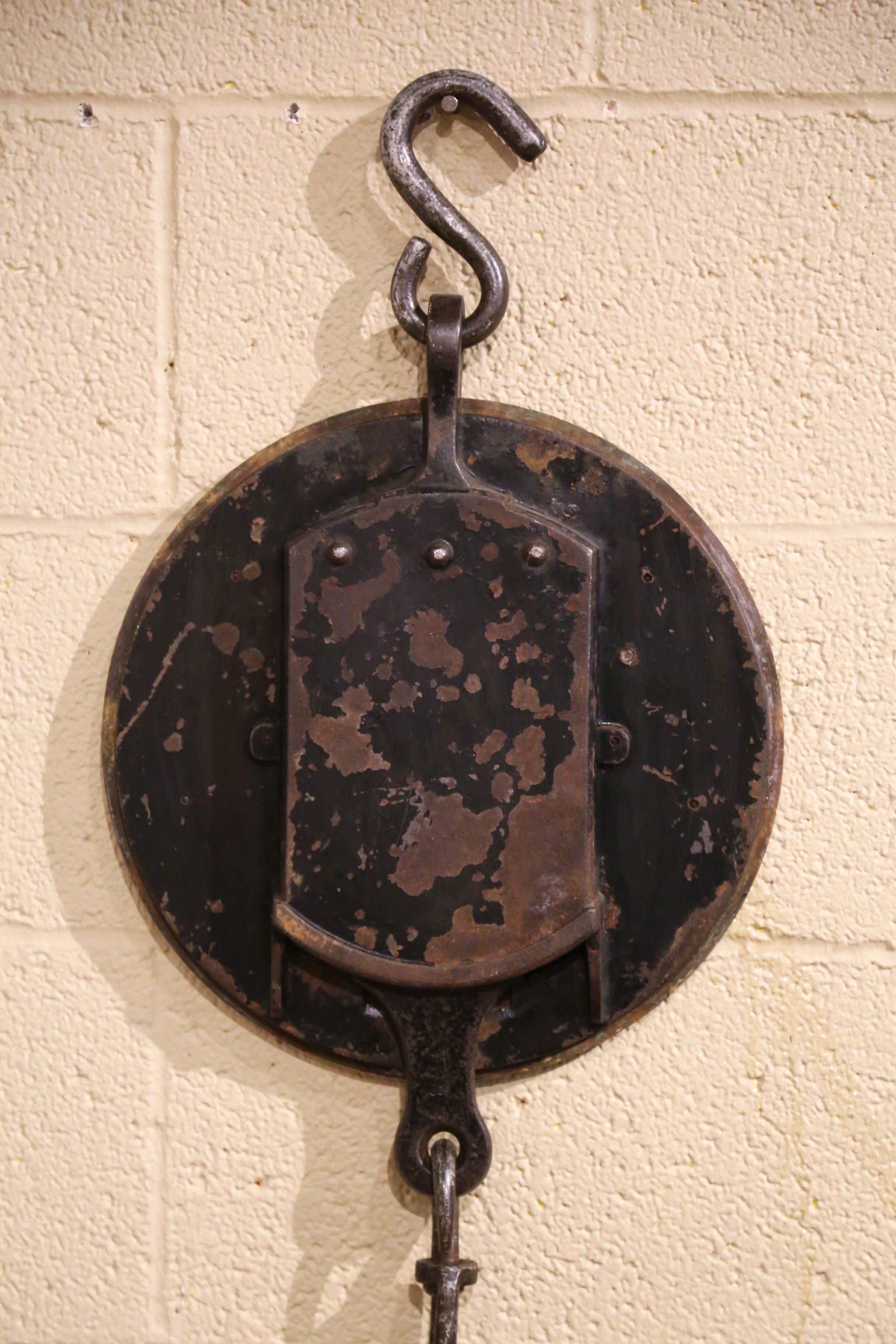 Mid-19th Century English Iron and Copper Hanging Trade Spring Balance For Sale 8
